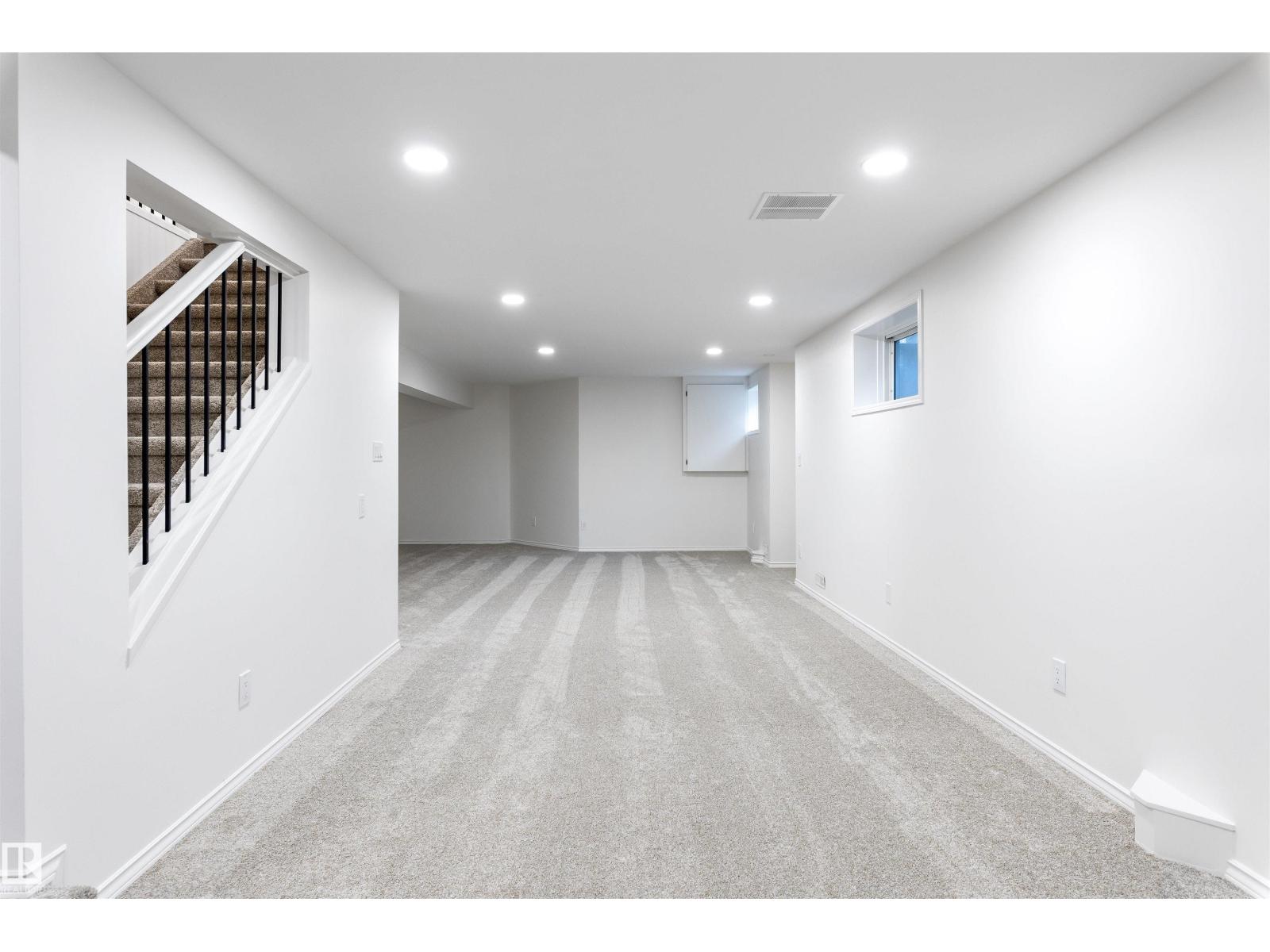 #17 85 GERVAIS RD, St. Albert