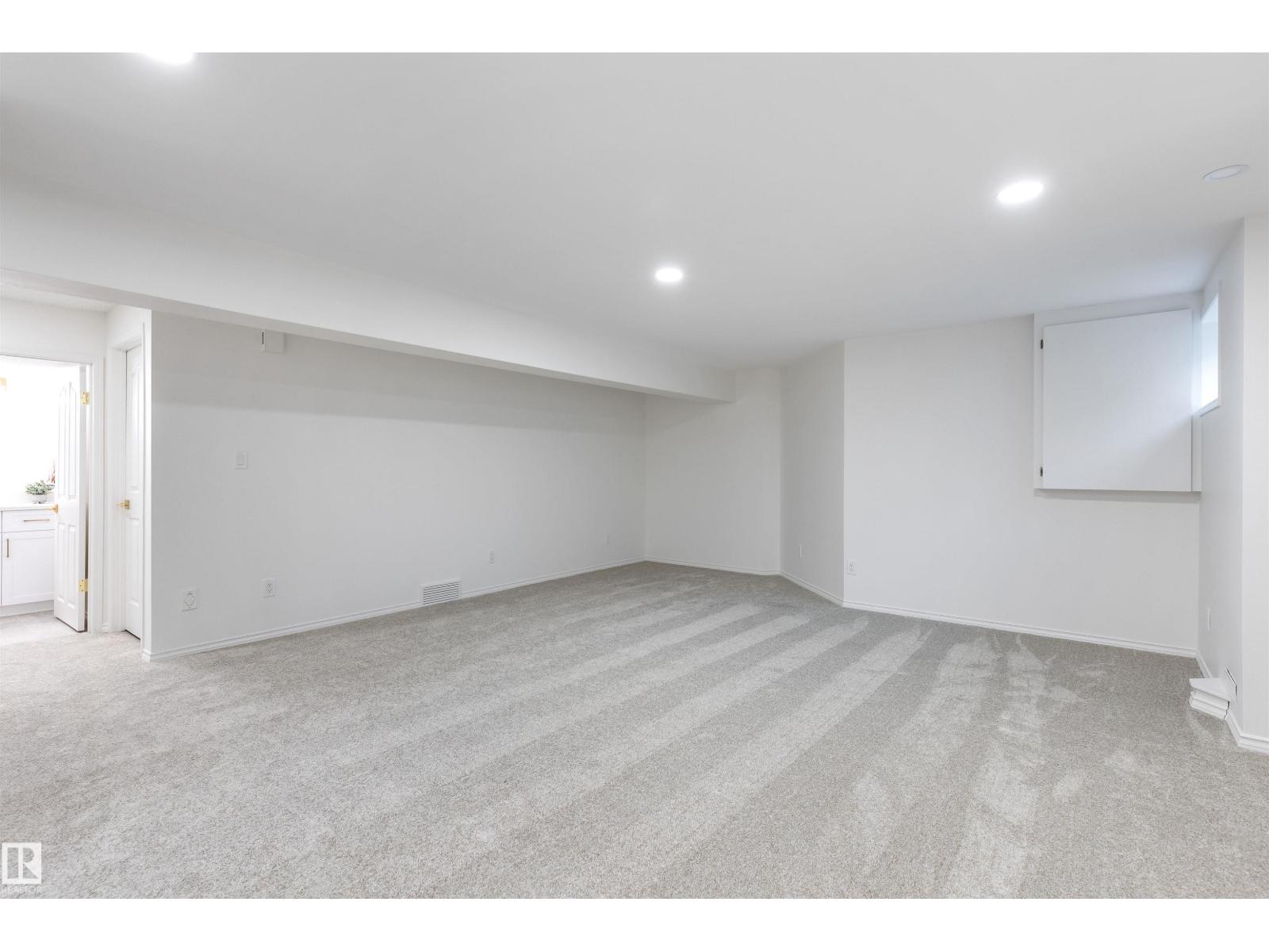 #17 85 GERVAIS RD, St. Albert