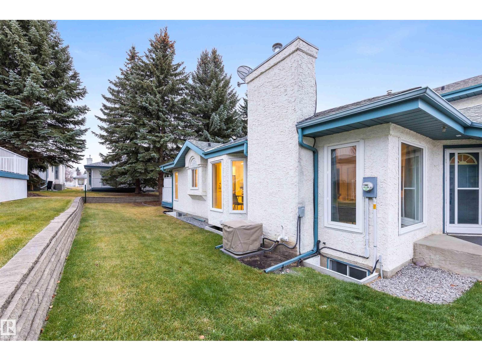 #17 85 GERVAIS RD, St. Albert