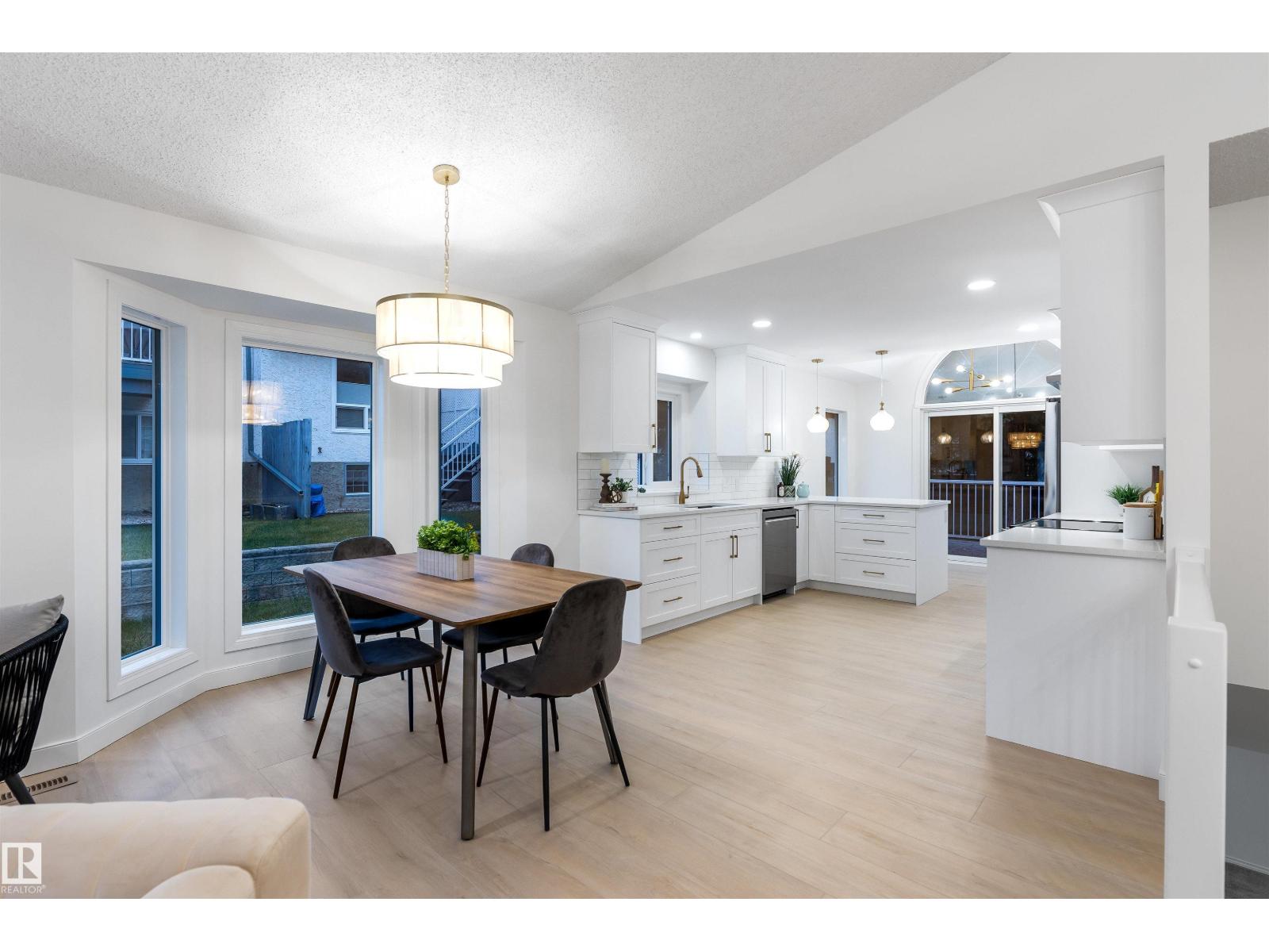 #17 85 GERVAIS RD, St. Albert