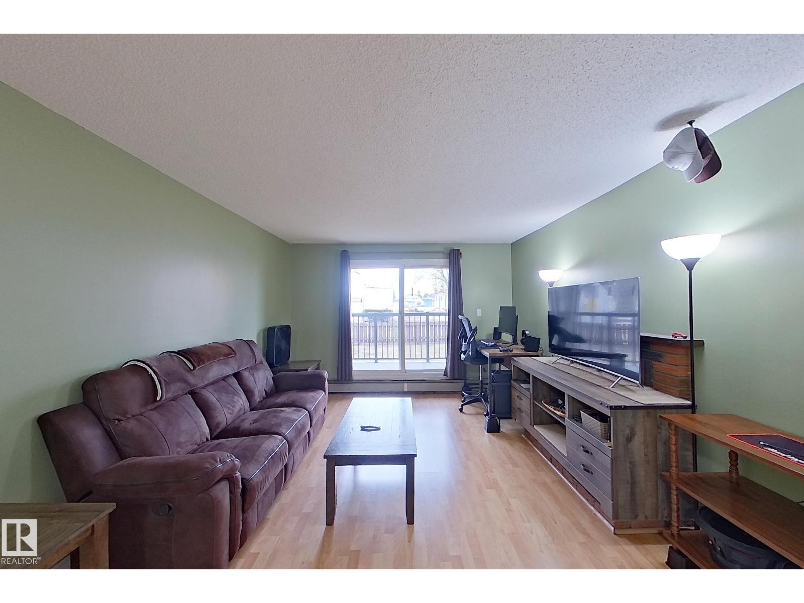 #103 9816 156 ST NW, Edmonton