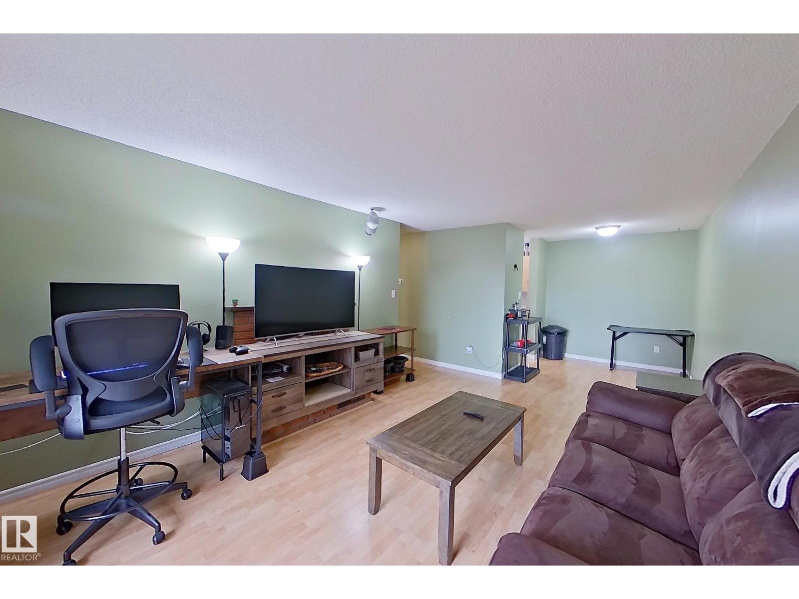 #103 9816 156 ST NW, Edmonton