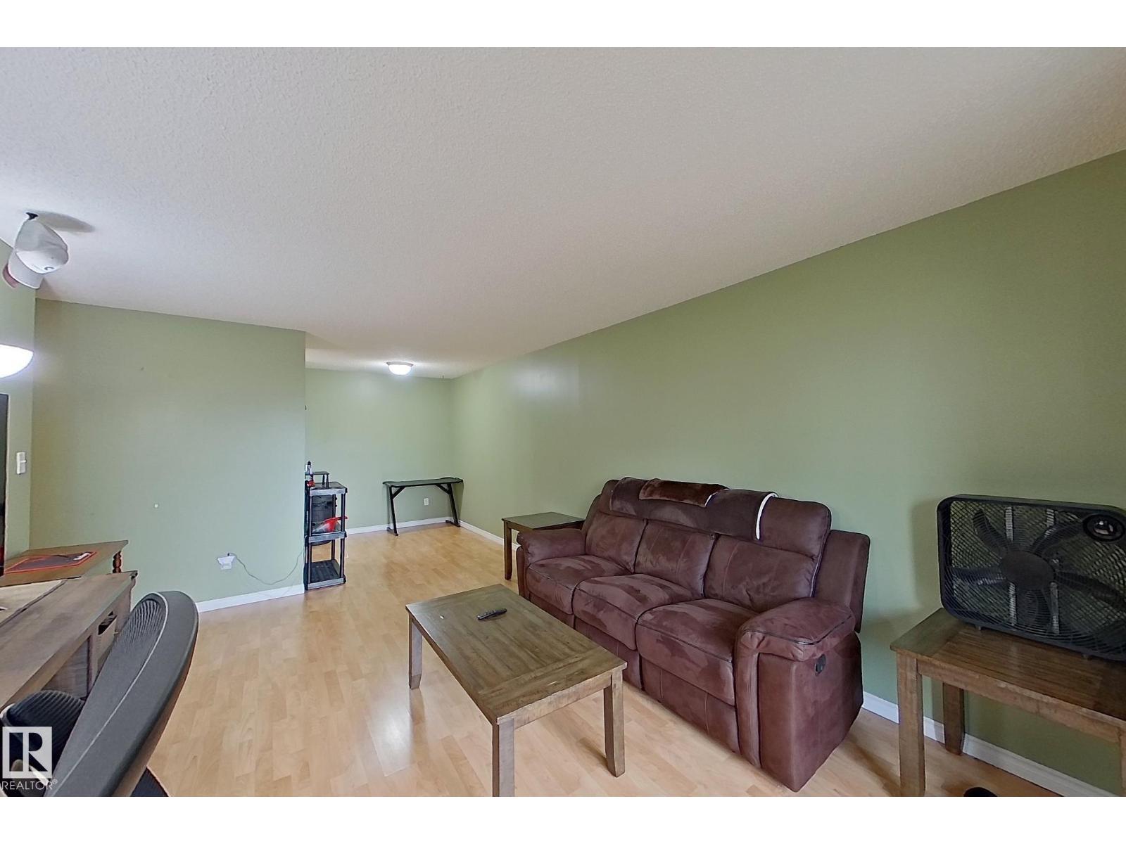 #103 9816 156 ST NW, Edmonton