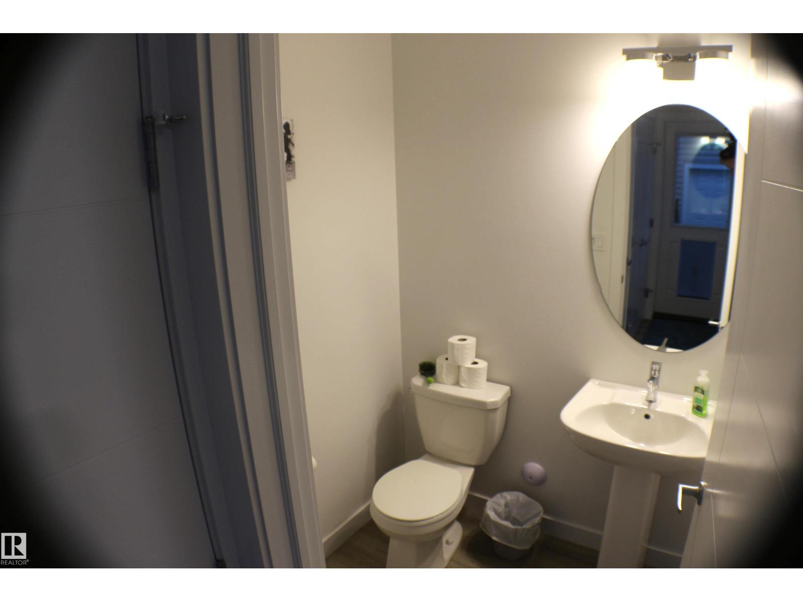 621 BLACKS STONE BV, Leduc