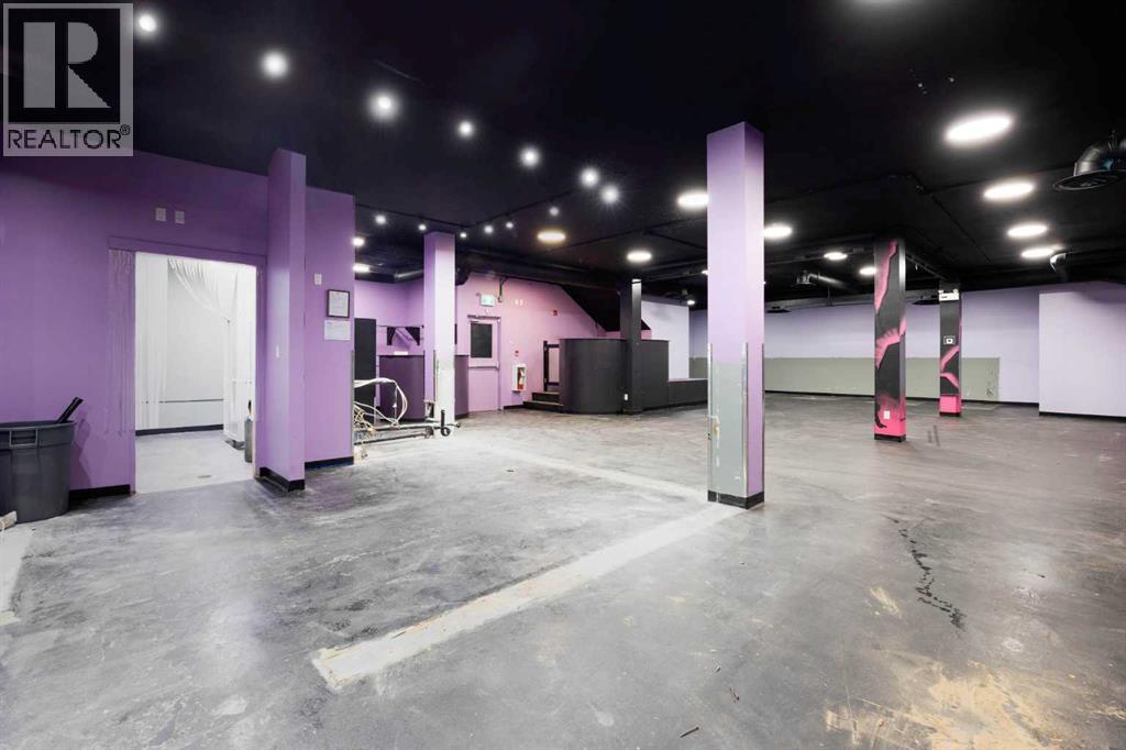 8104 Fraser Avenue, Fort McMurray