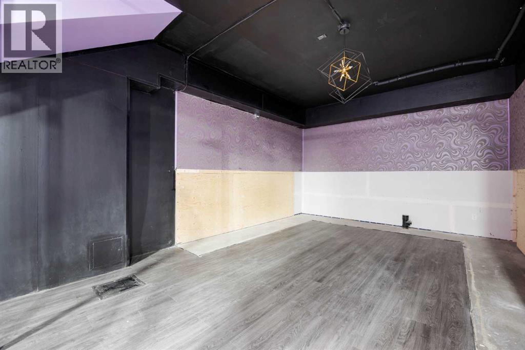 8104 Fraser Avenue, Fort McMurray