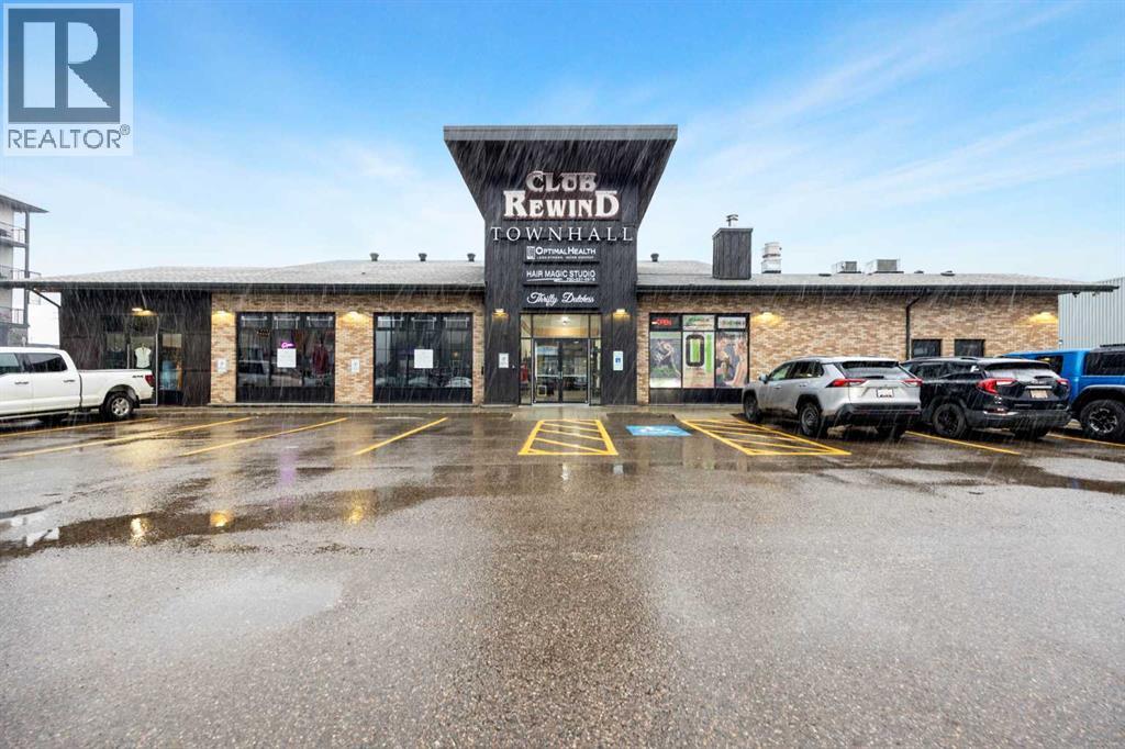 8104 Fraser Avenue, Fort McMurray