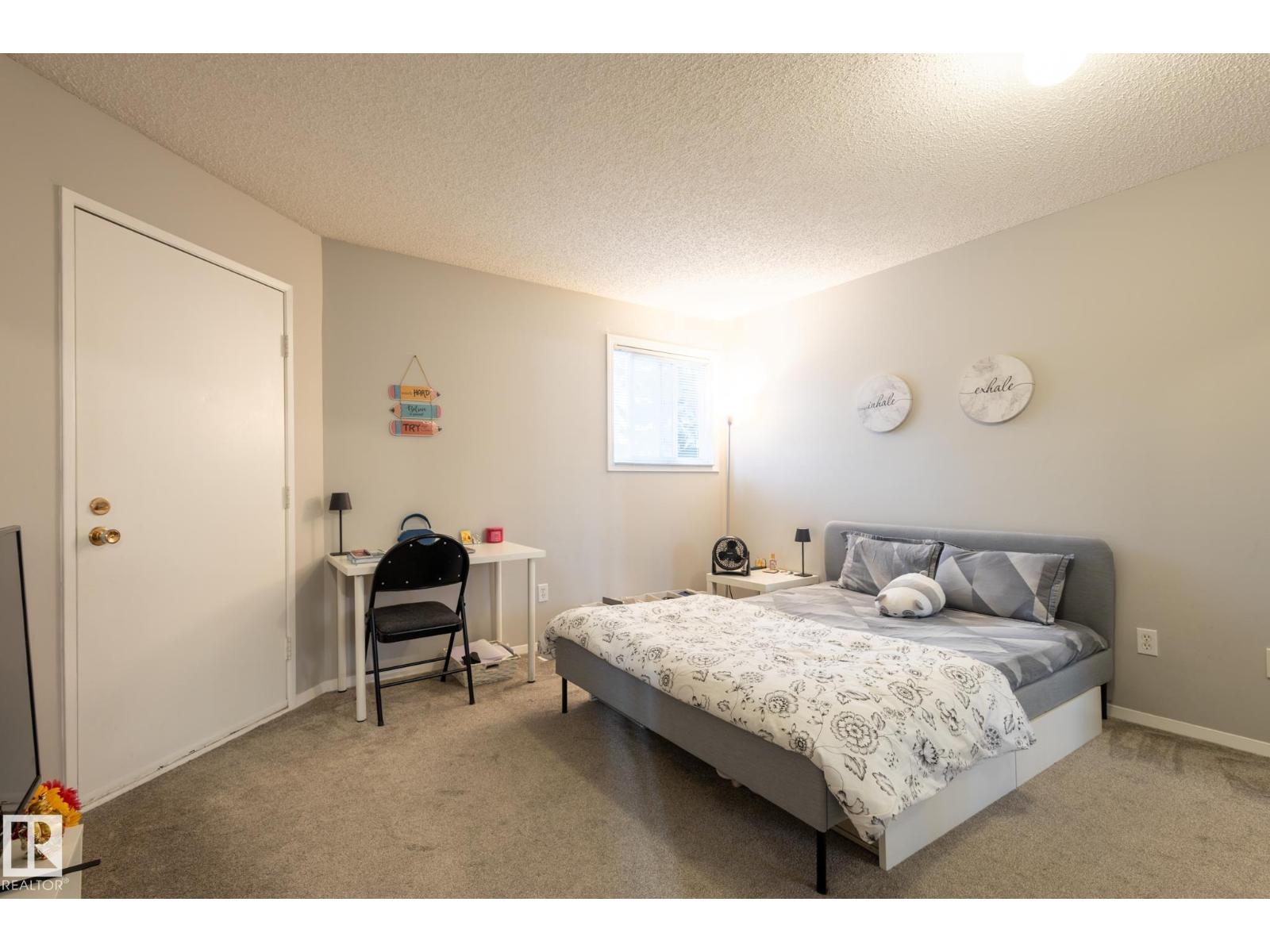 3530 42 Street NW, Edmonton