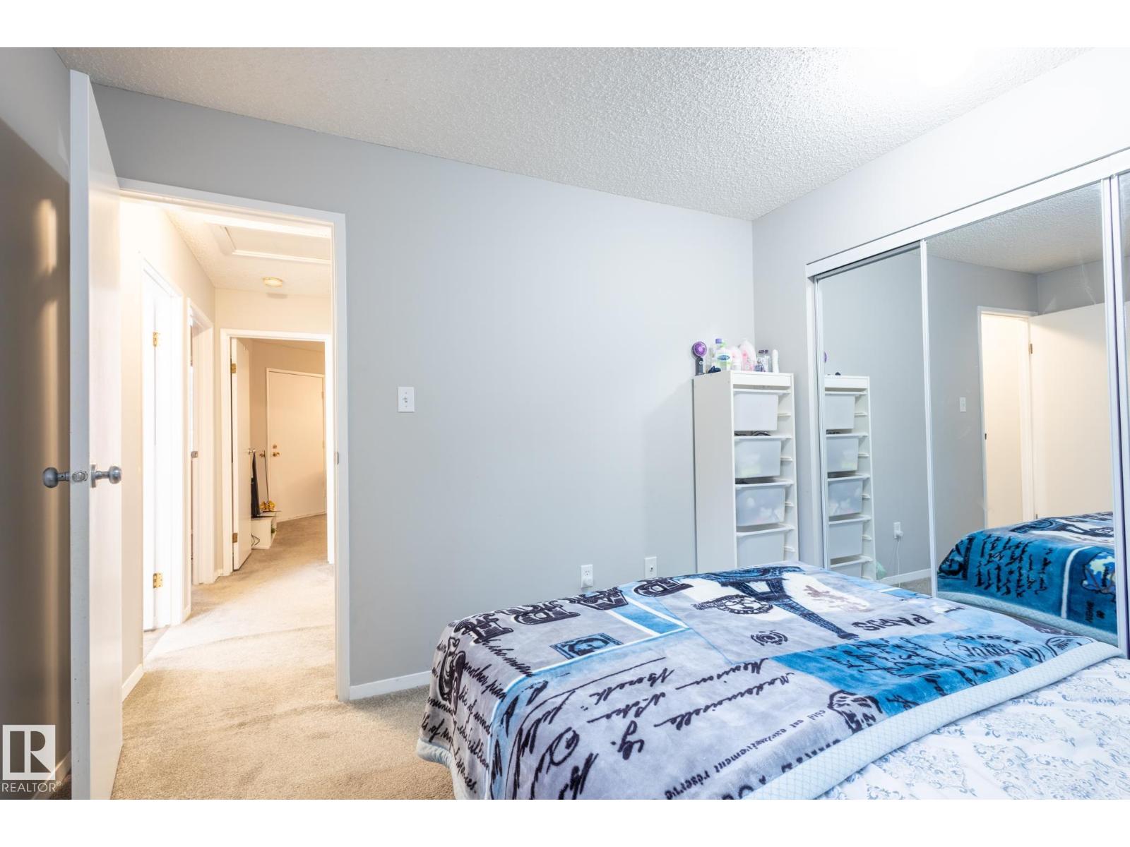 3530 42 Street NW, Edmonton