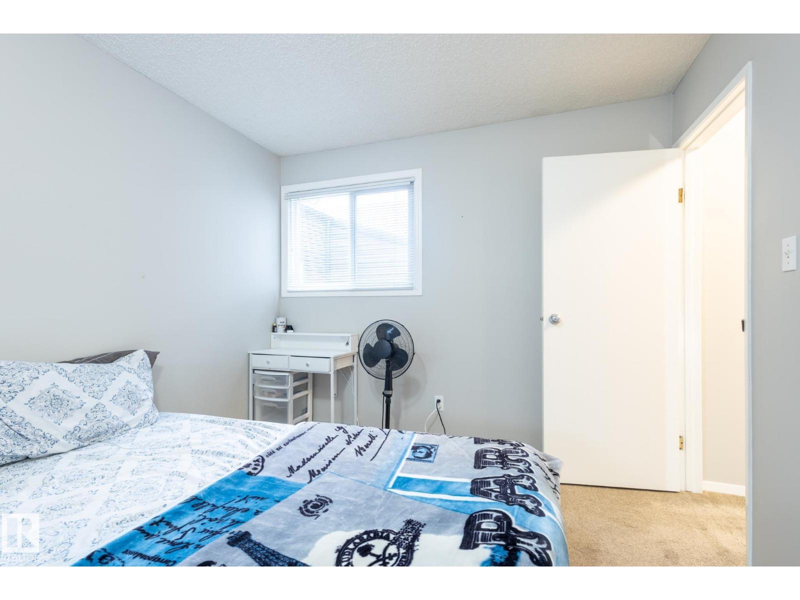 3530 42 Street NW, Edmonton