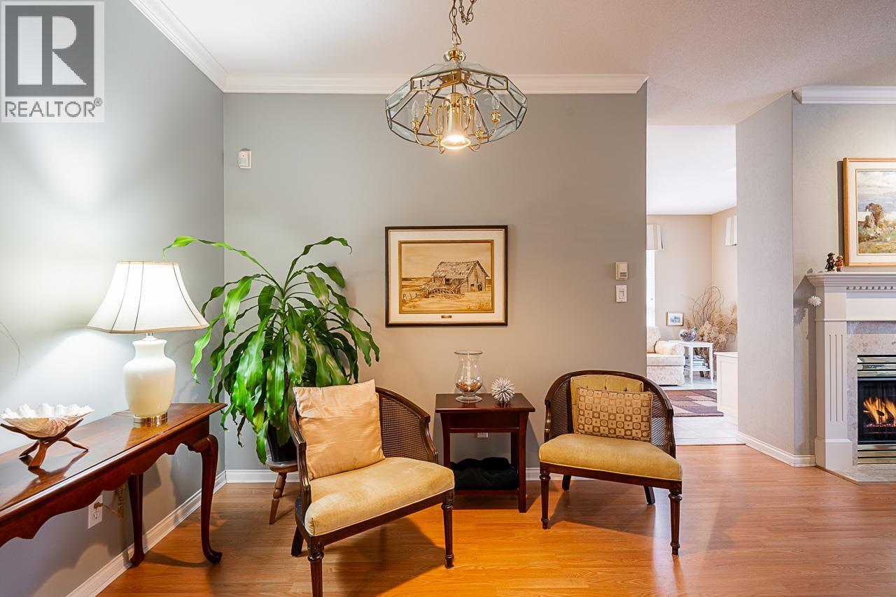 202 3098 GUILDFORD WAY, Coquitlam