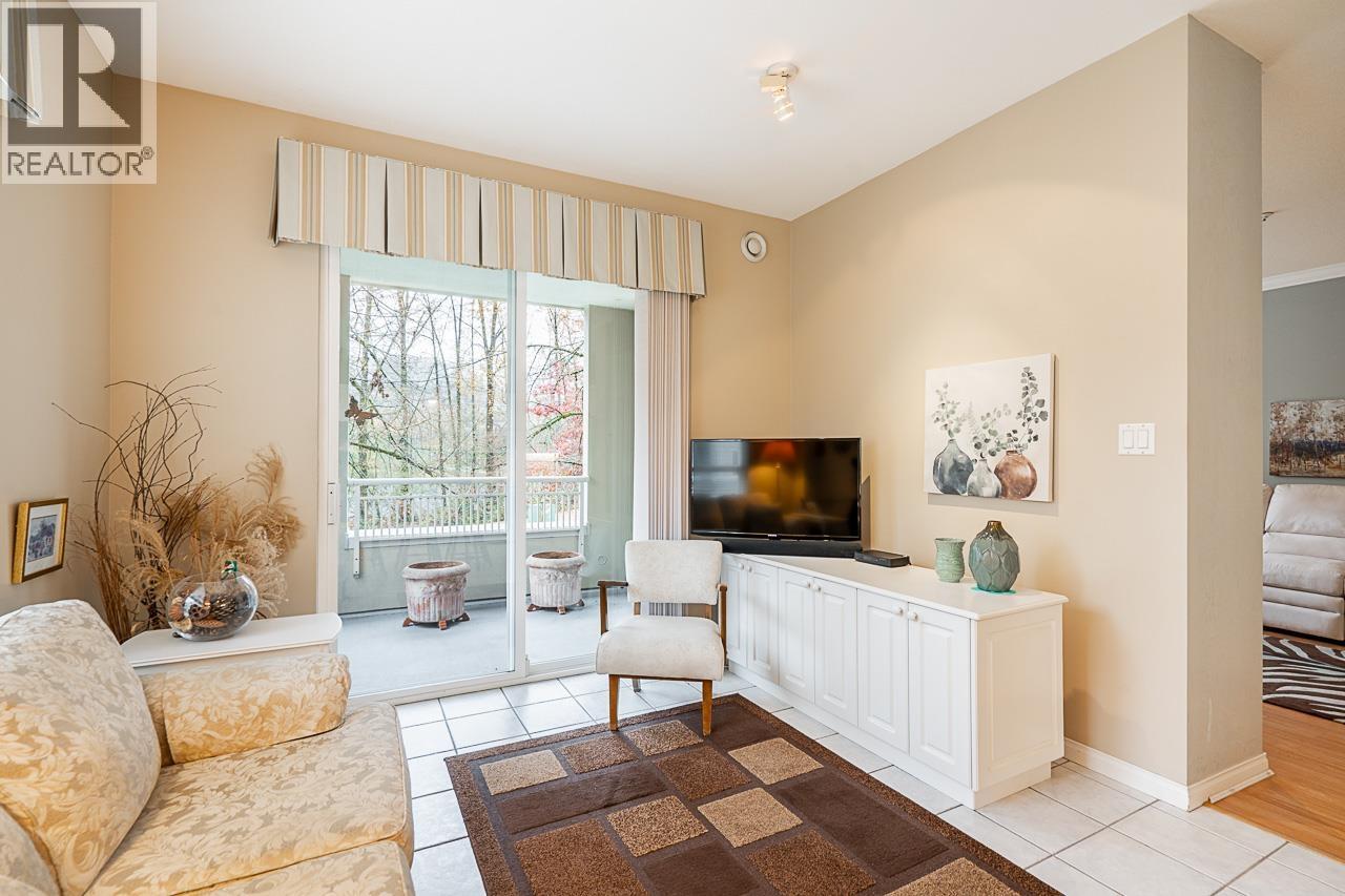 202 3098 GUILDFORD WAY, Coquitlam