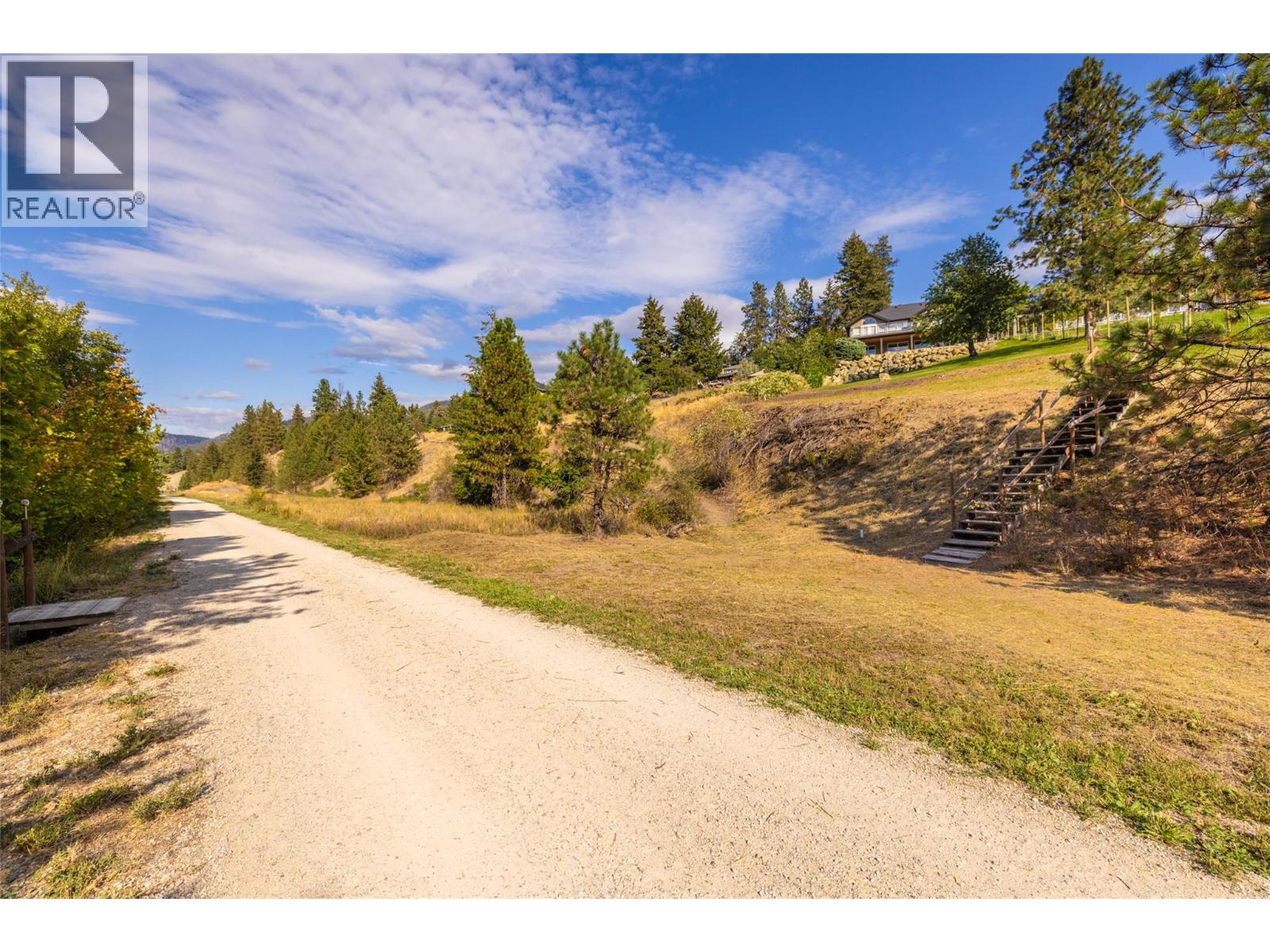 14876 Oyama Road, Oyama