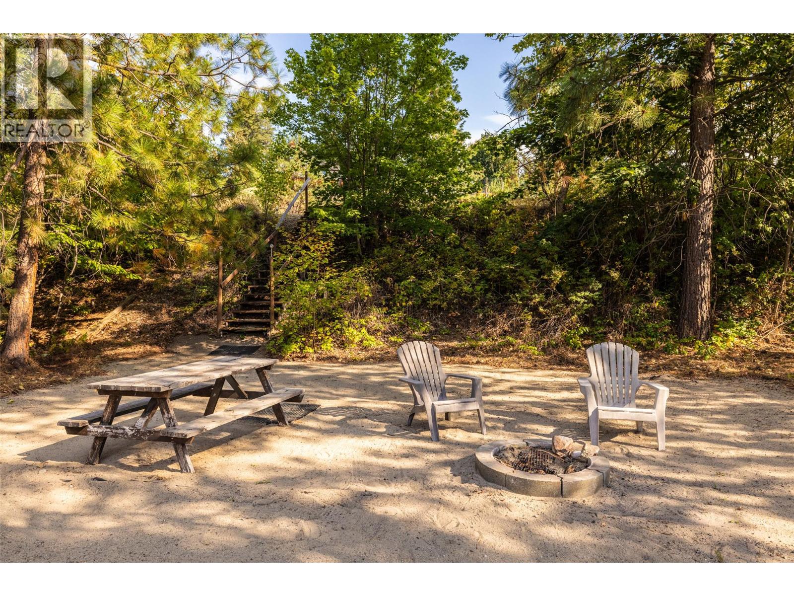 14876 Oyama Road, Oyama