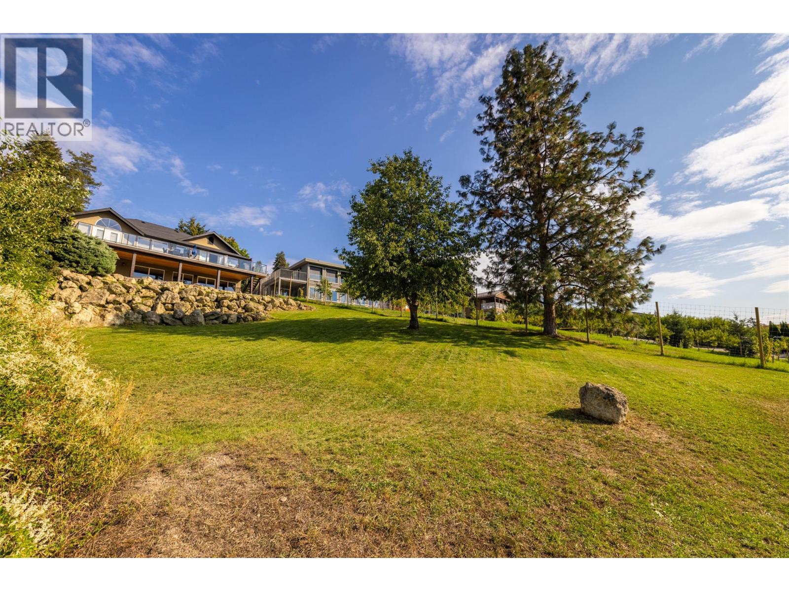 14876 Oyama Road, Oyama