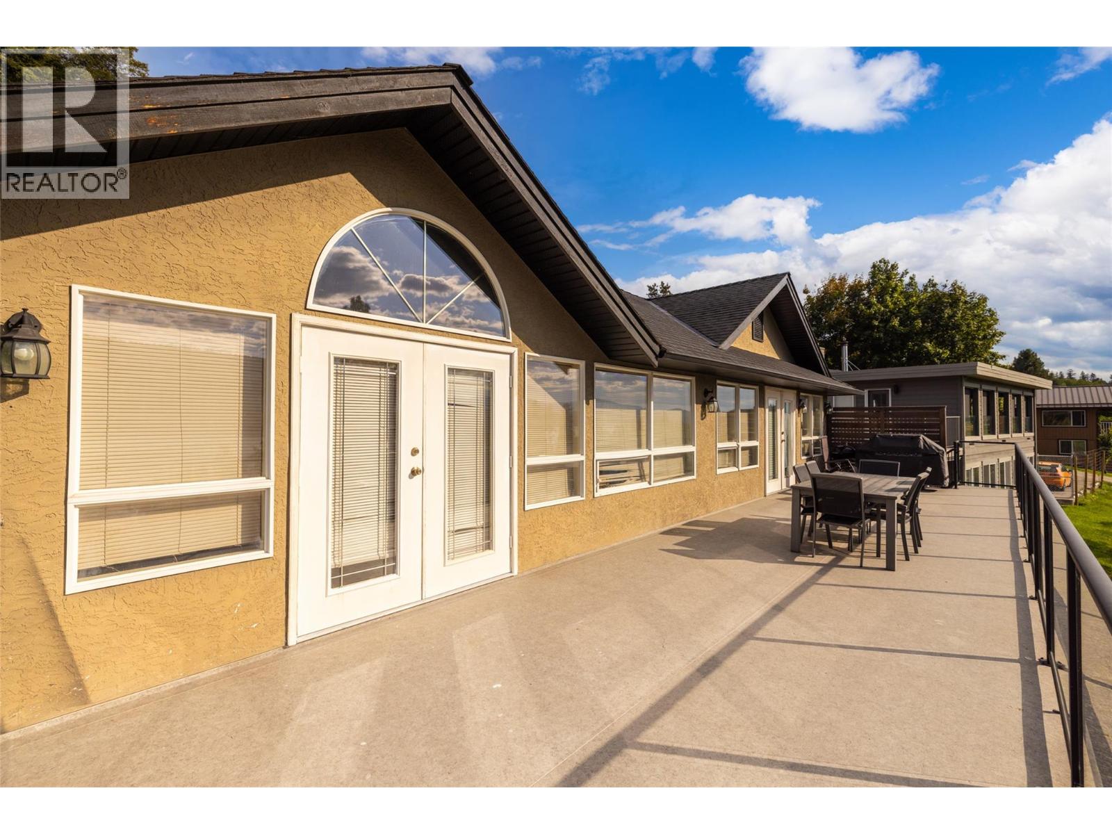 14876 Oyama Road, Oyama