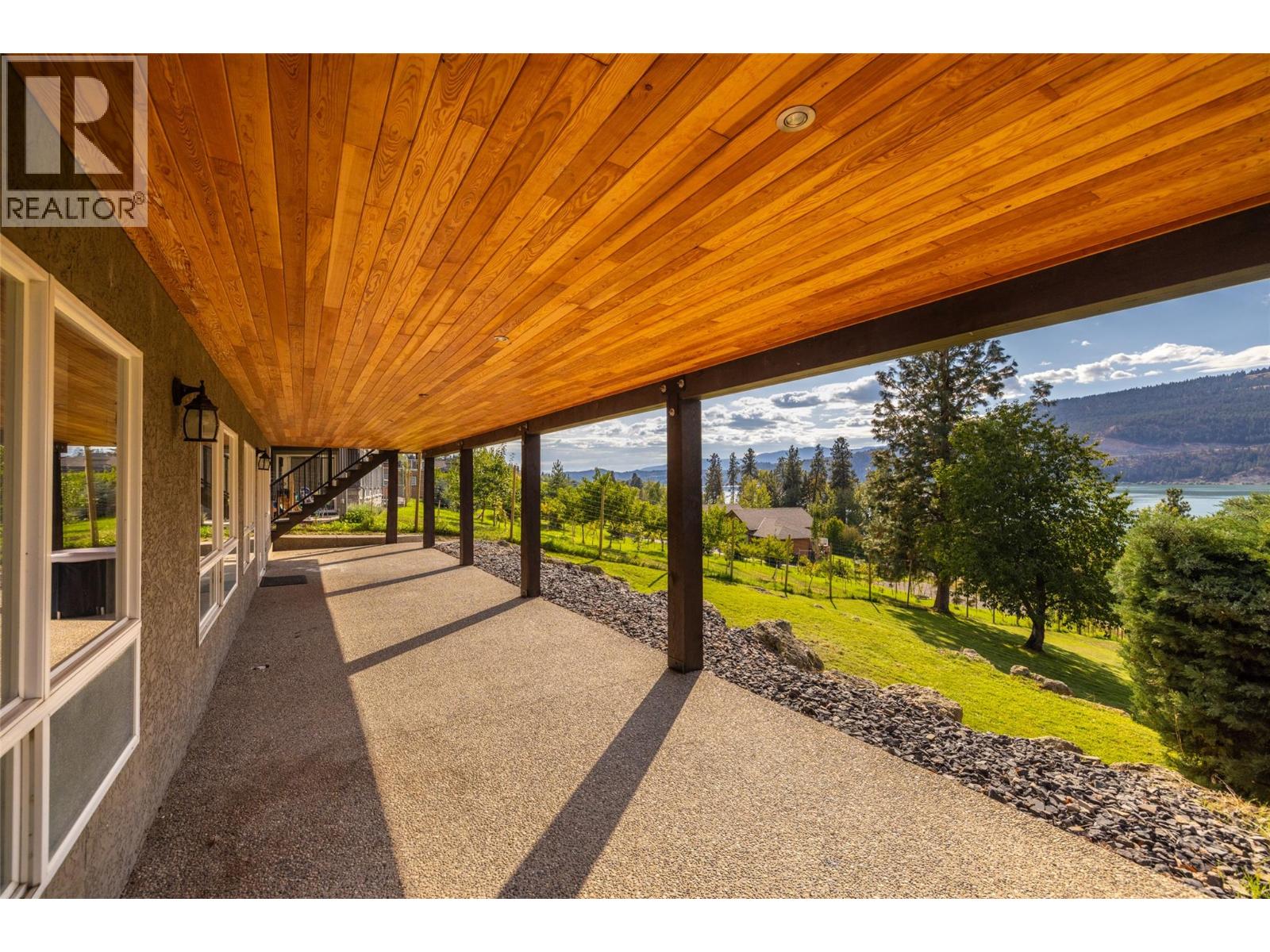 14876 Oyama Road, Oyama