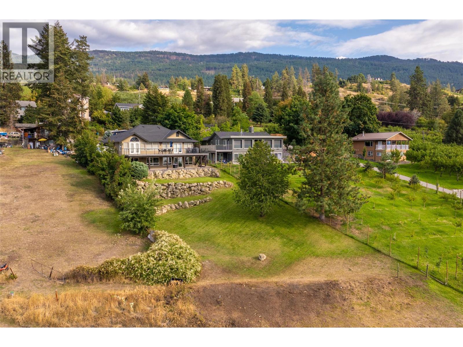 14876 Oyama Road, Oyama