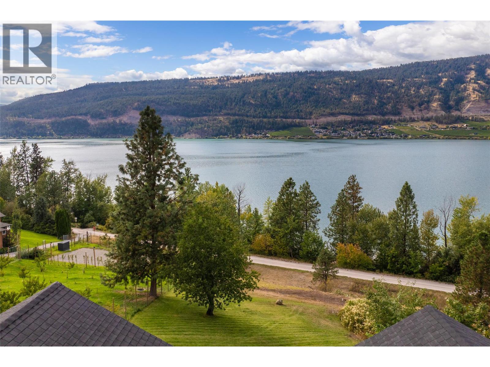 14876 Oyama Road, Oyama