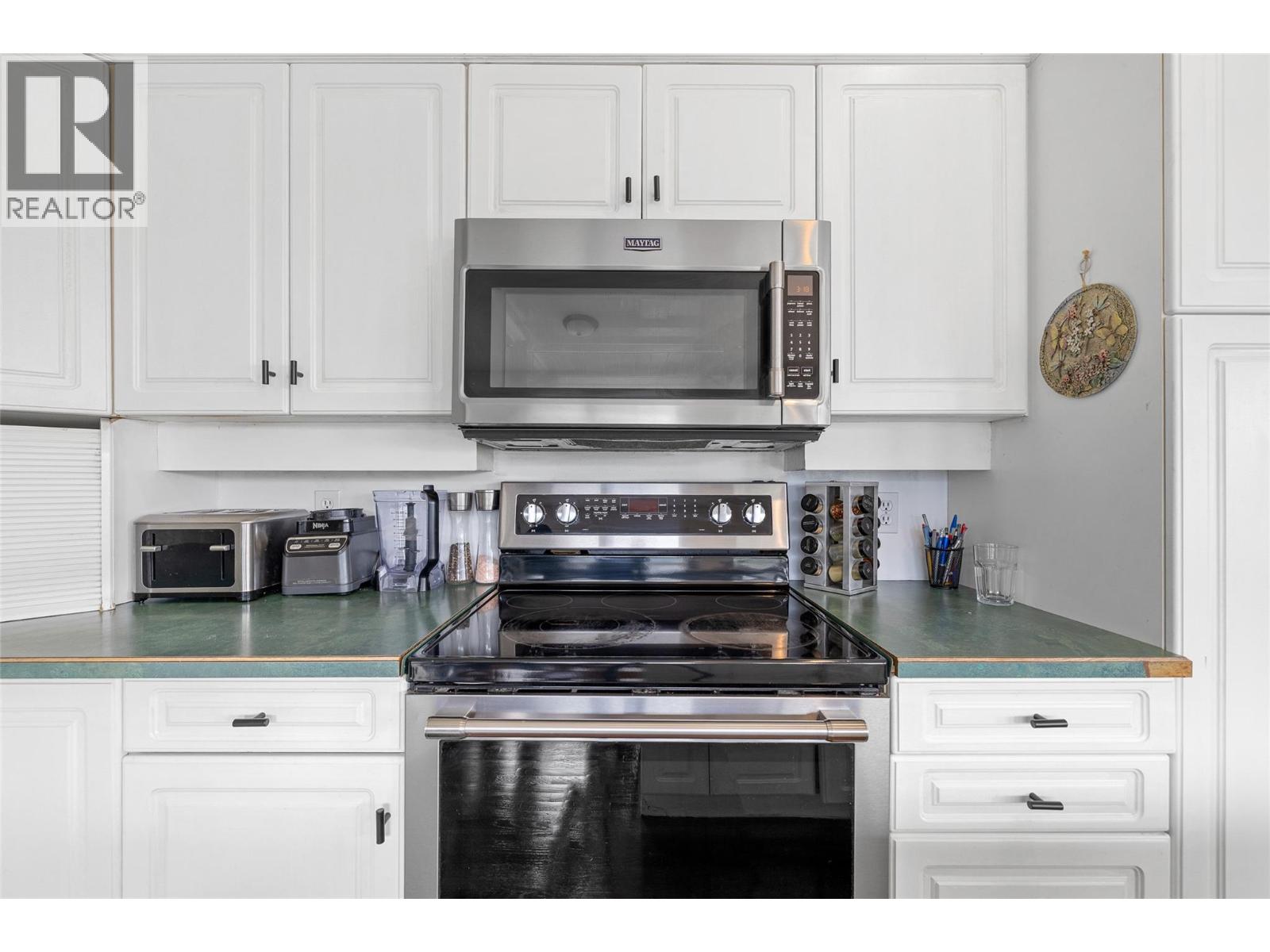 14876 Oyama Road, Oyama