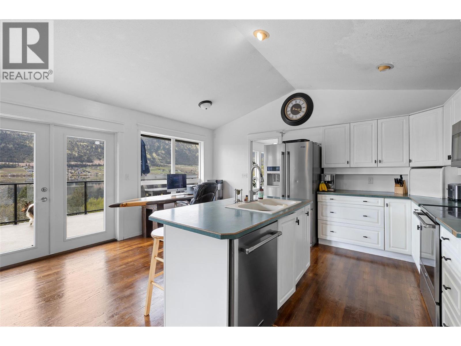 14876 Oyama Road, Oyama