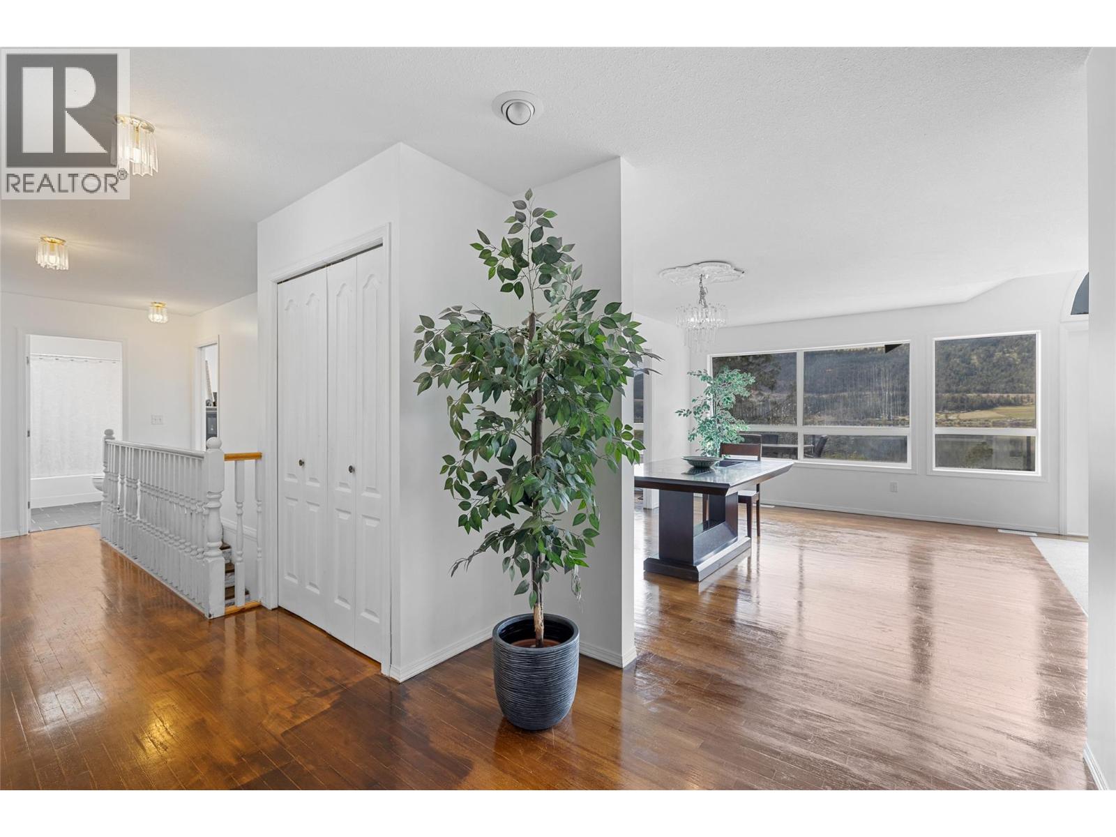 14876 Oyama Road, Oyama