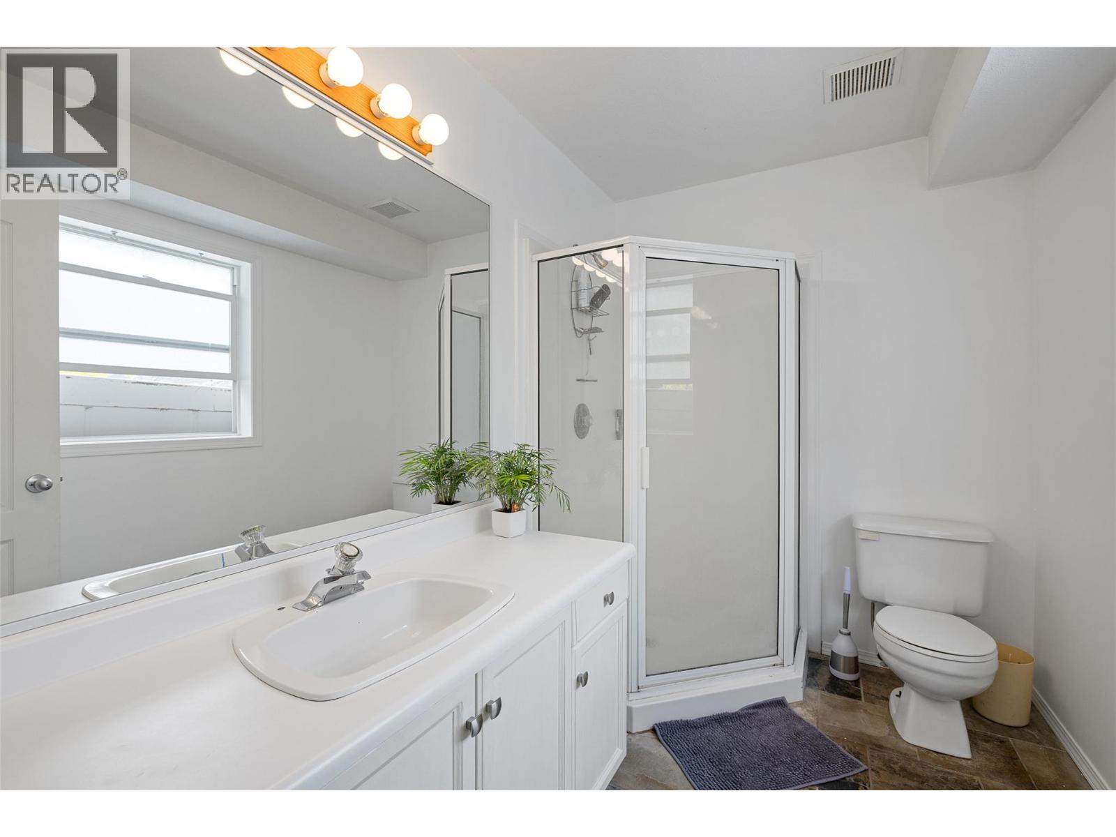 14876 Oyama Road, Oyama