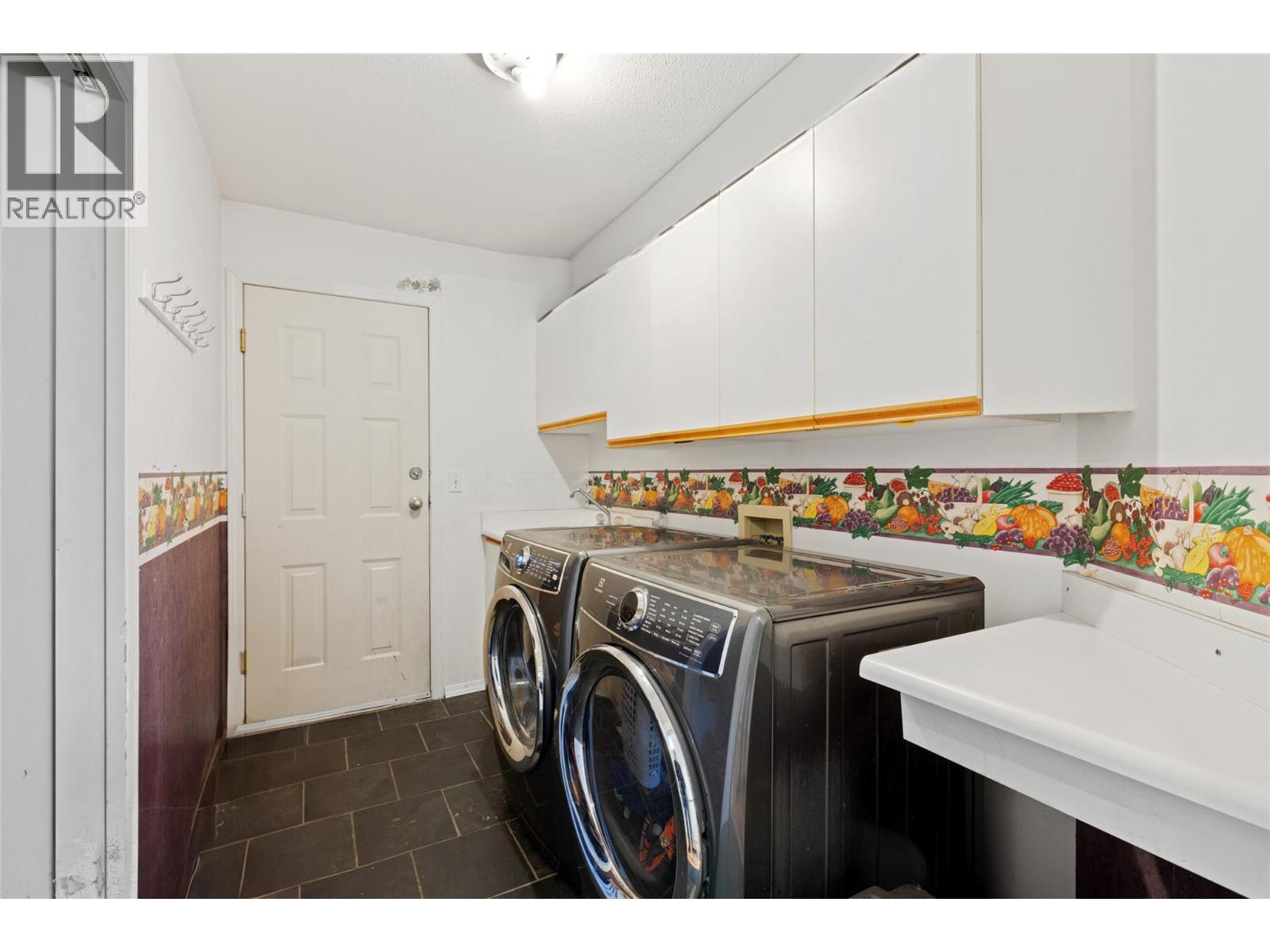 14876 Oyama Road, Oyama