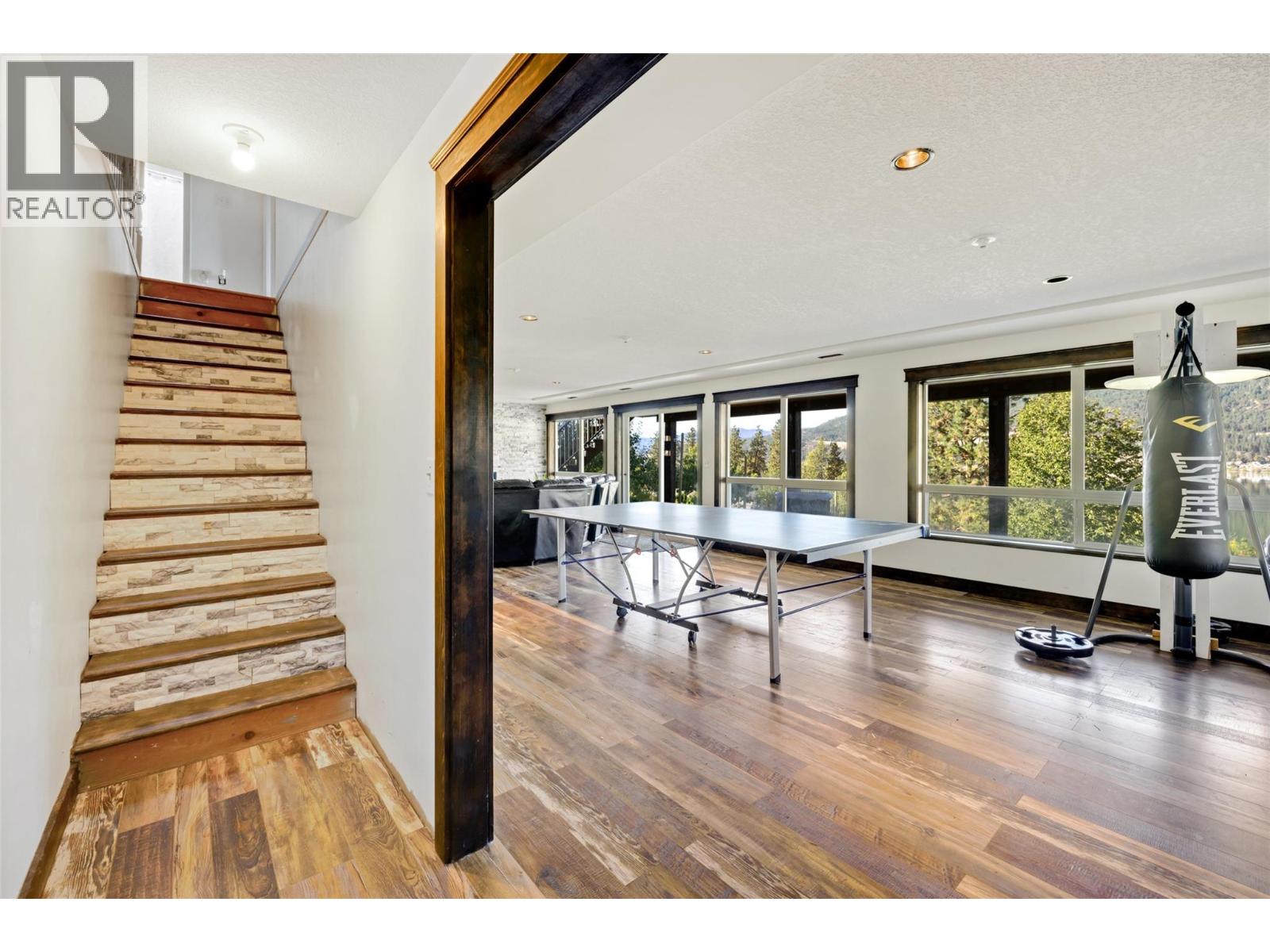 14876 Oyama Road, Oyama