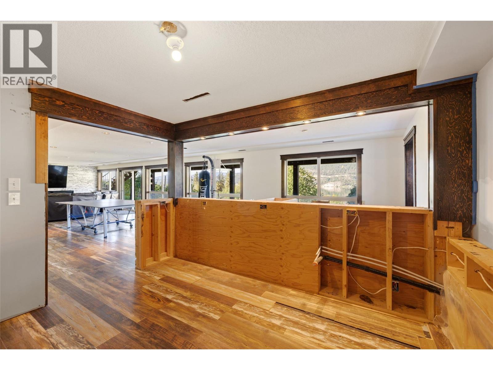 14876 Oyama Road, Oyama