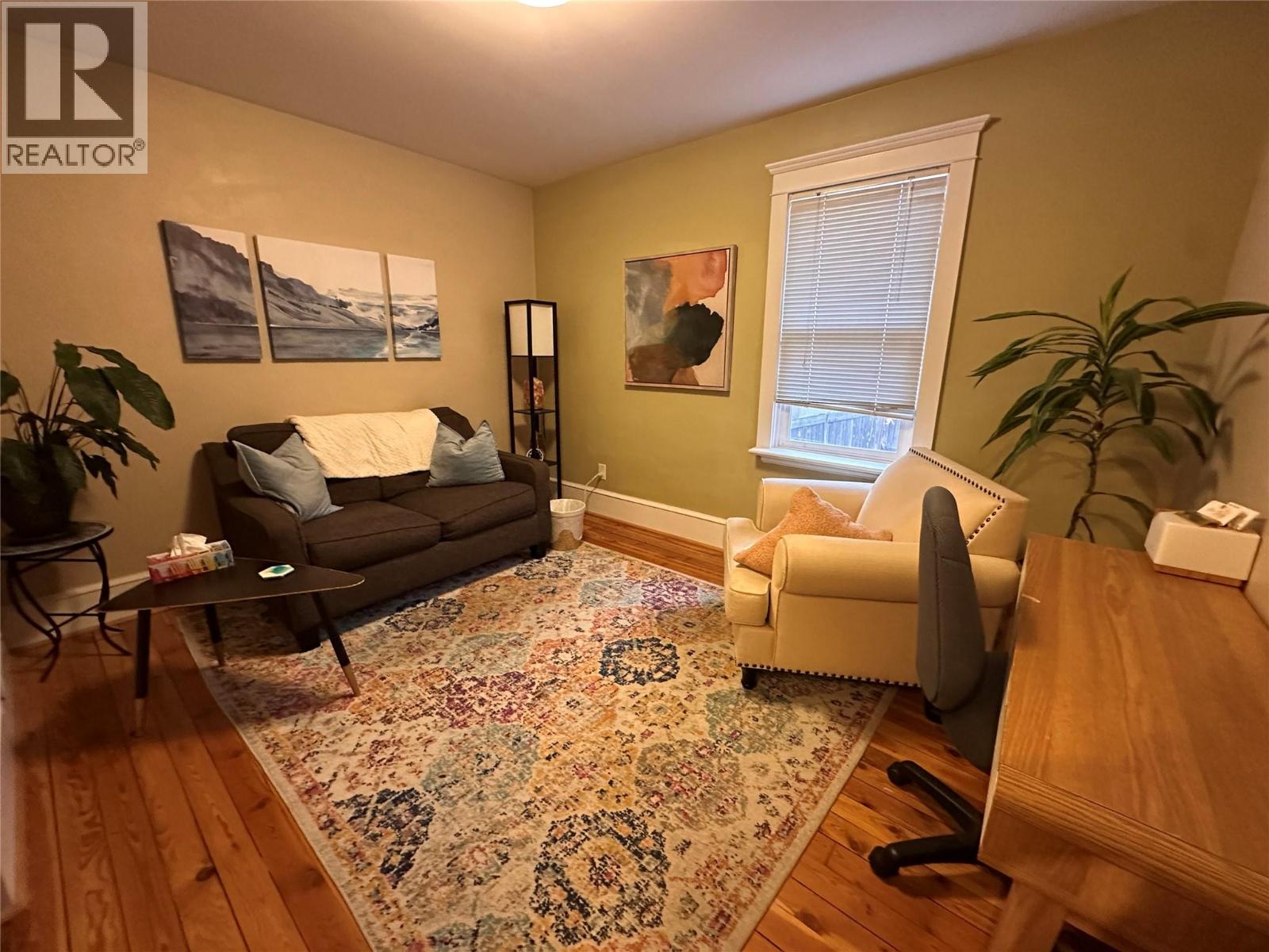  214 11th Avenue, Castlegar