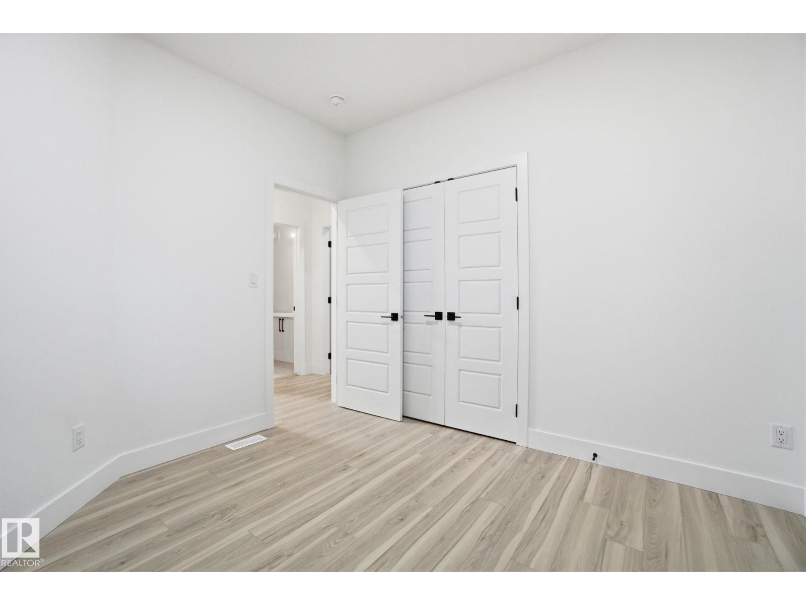 2408 208 ST NW, Edmonton