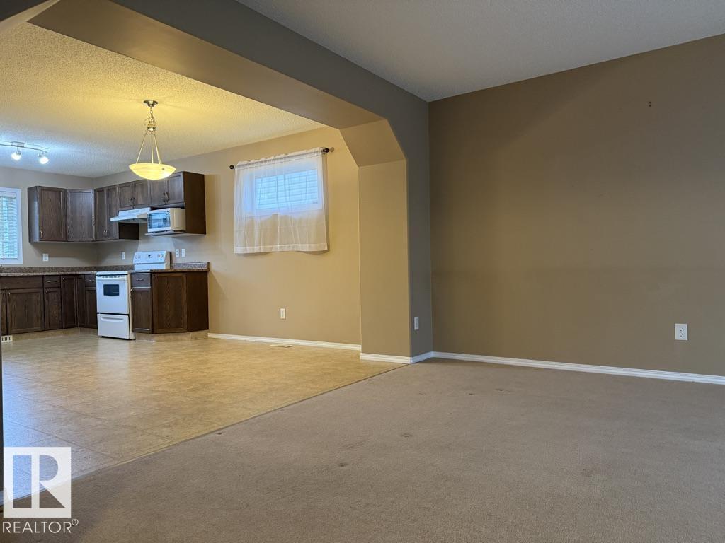 36 Vivian Way, Spruce Grove