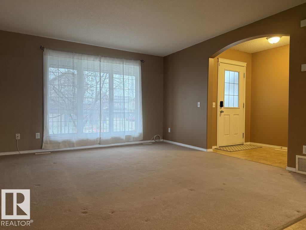 36 Vivian Way, Spruce Grove