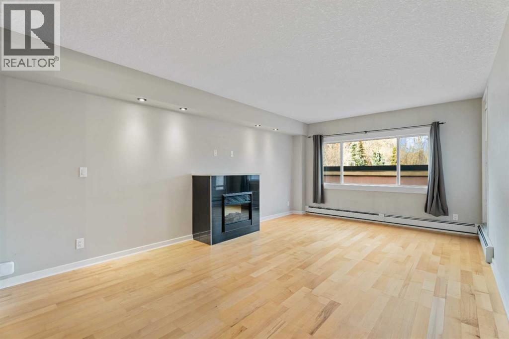 Single Family House for Sale in    Avenue NW Sunnyside Calgary 