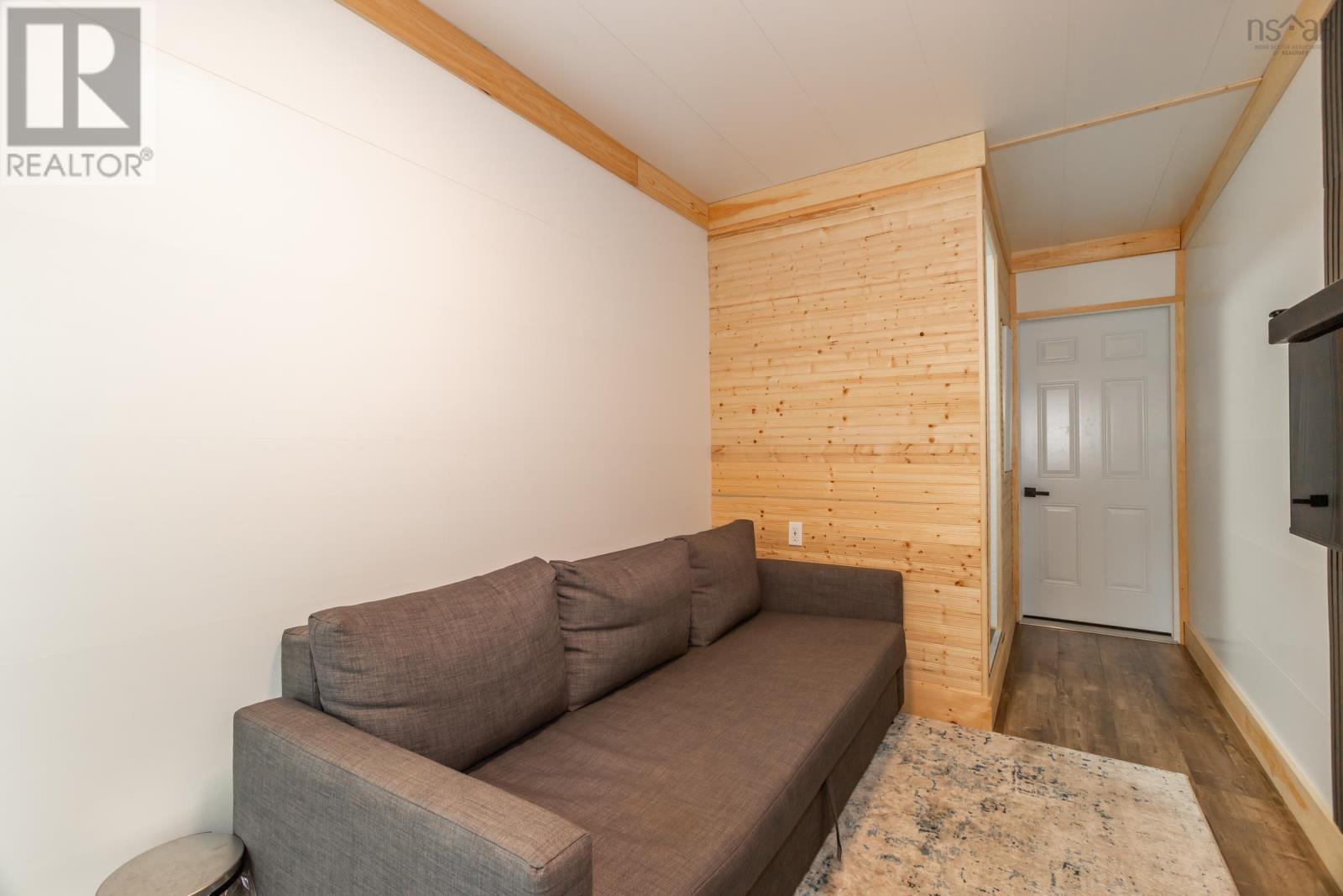 Property 32 of 45 of 83 Virginia Road