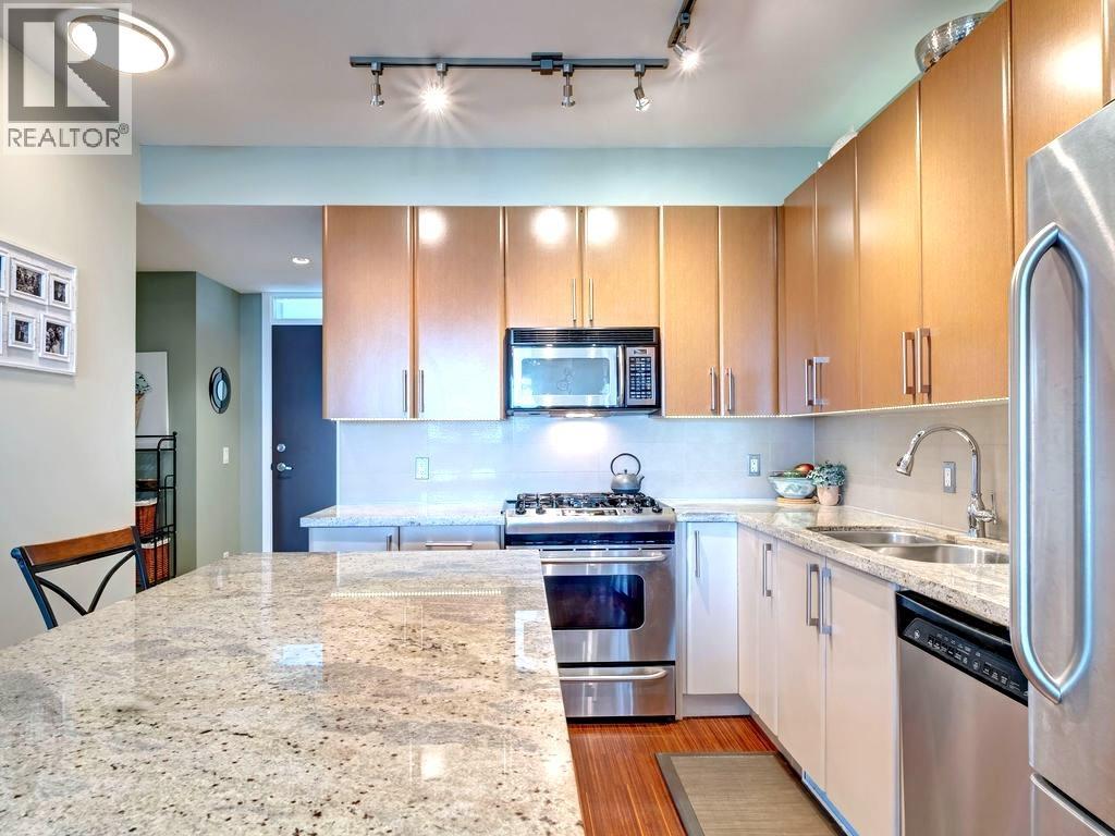 105 5160 DAVIS BAY ROAD, Sechelt