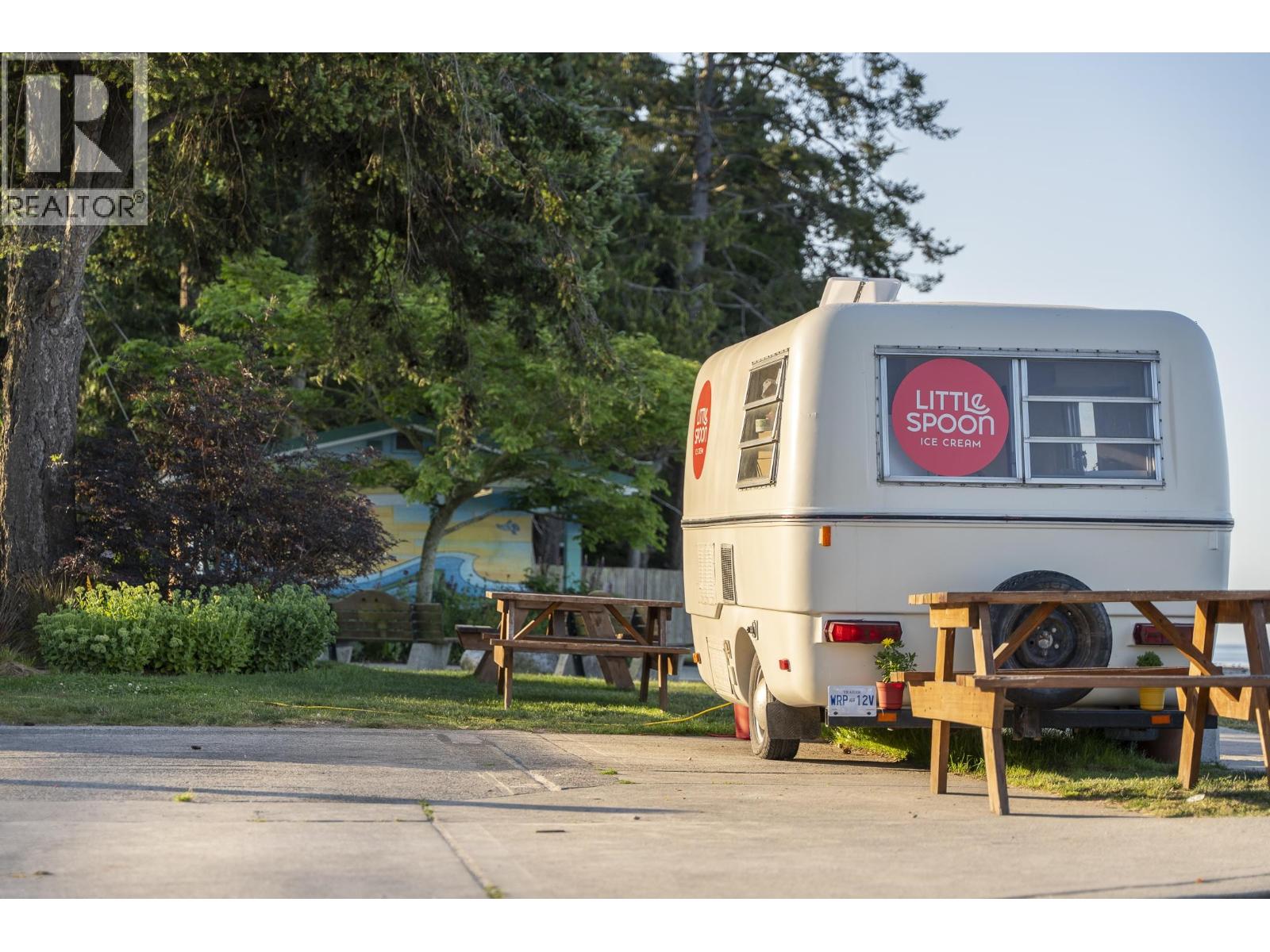 105 5160 DAVIS BAY ROAD, Sechelt