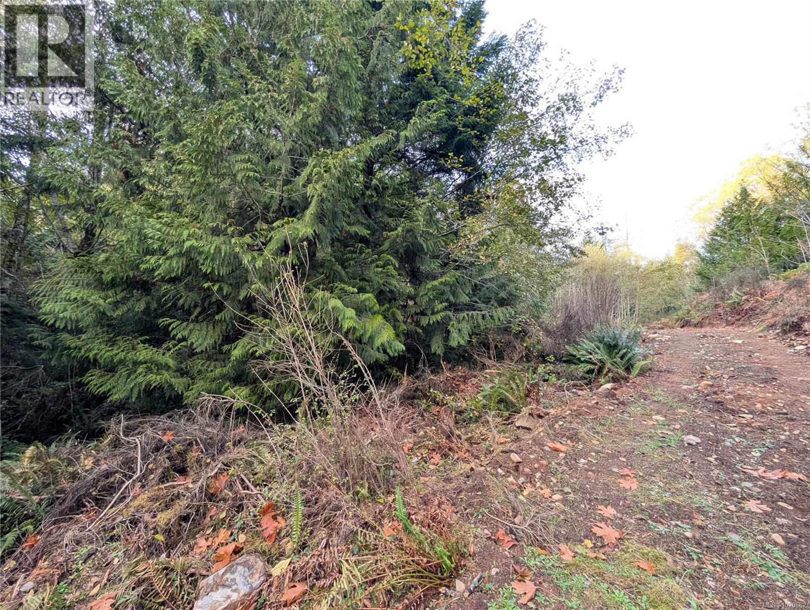 Lot 18 Eagle Dr — photo 3
