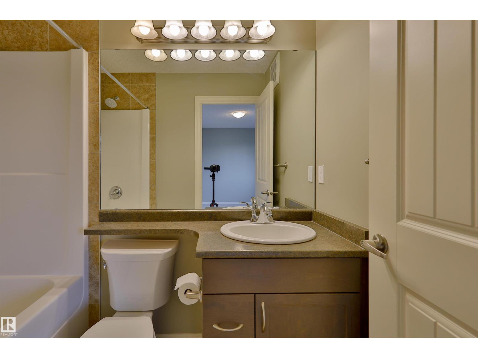 18056 89 ST NW, Edmonton