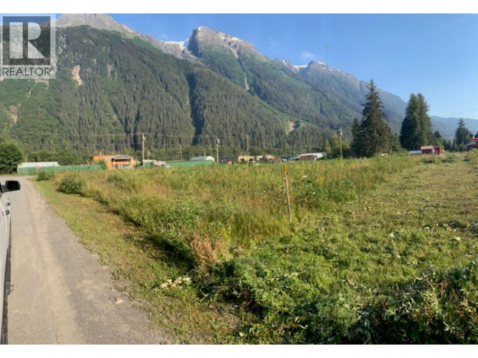 #LOTS-& 19 5TH Avenue, Stewart