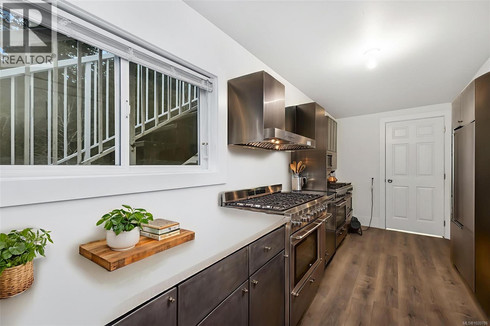 1113 Neild Rd, Metchosin