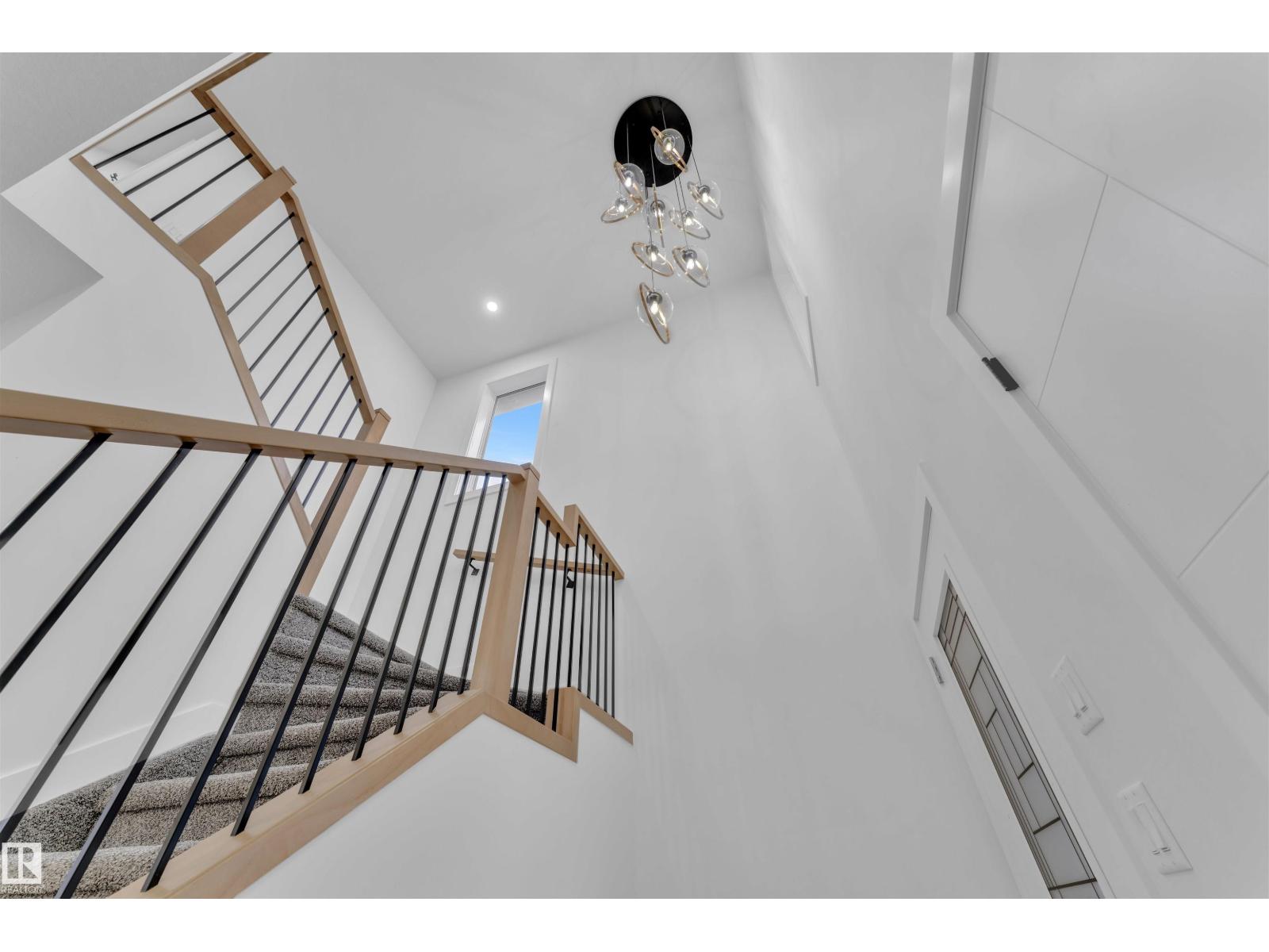 15423 20 ST NW, Edmonton