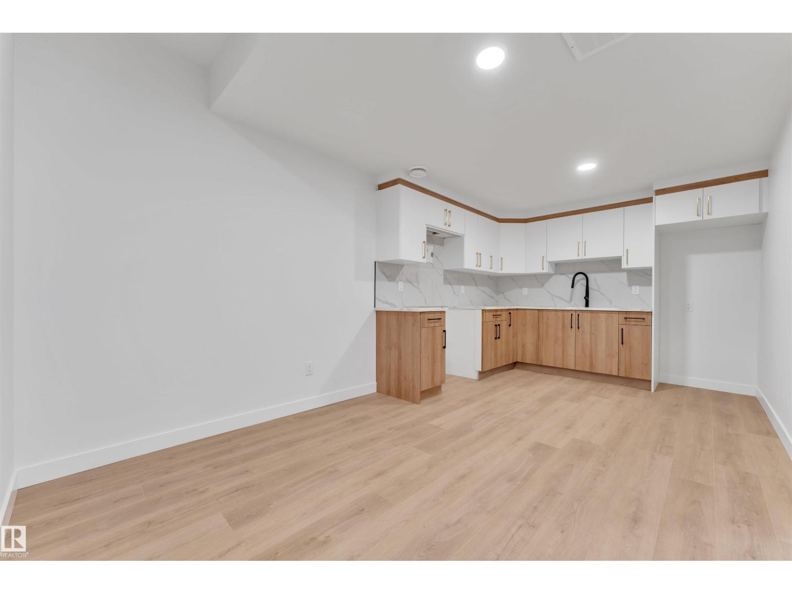 15423 20 ST NW, Edmonton