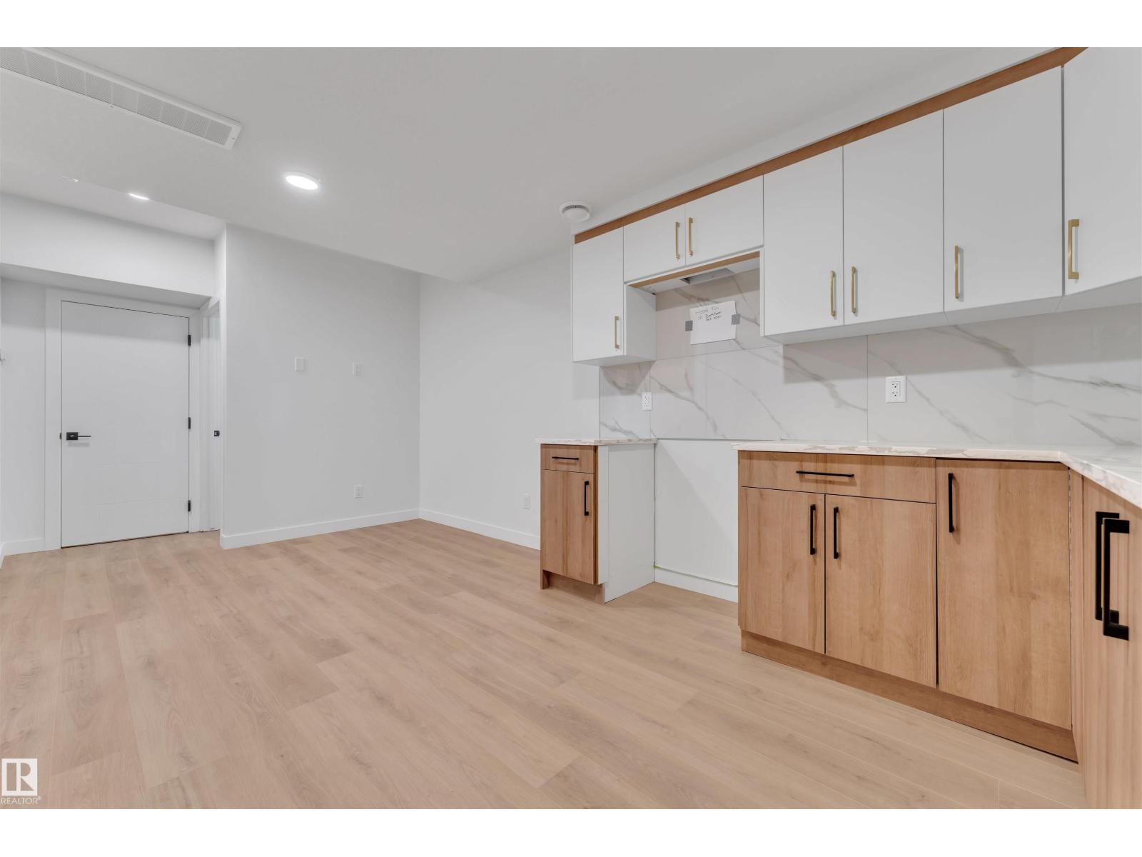 15423 20 ST NW, Edmonton