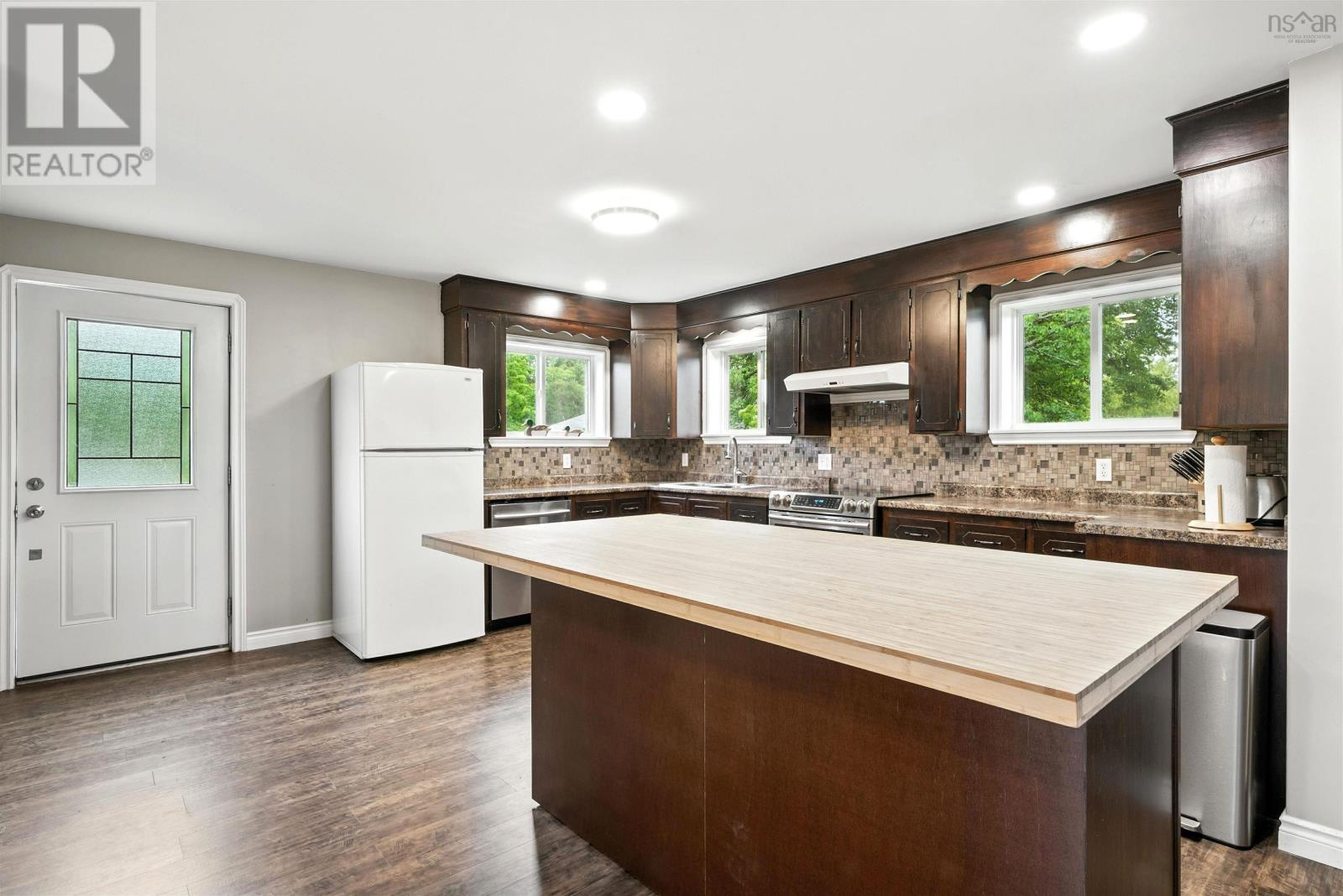 Property 27 of 46 of 200 Lantz Road