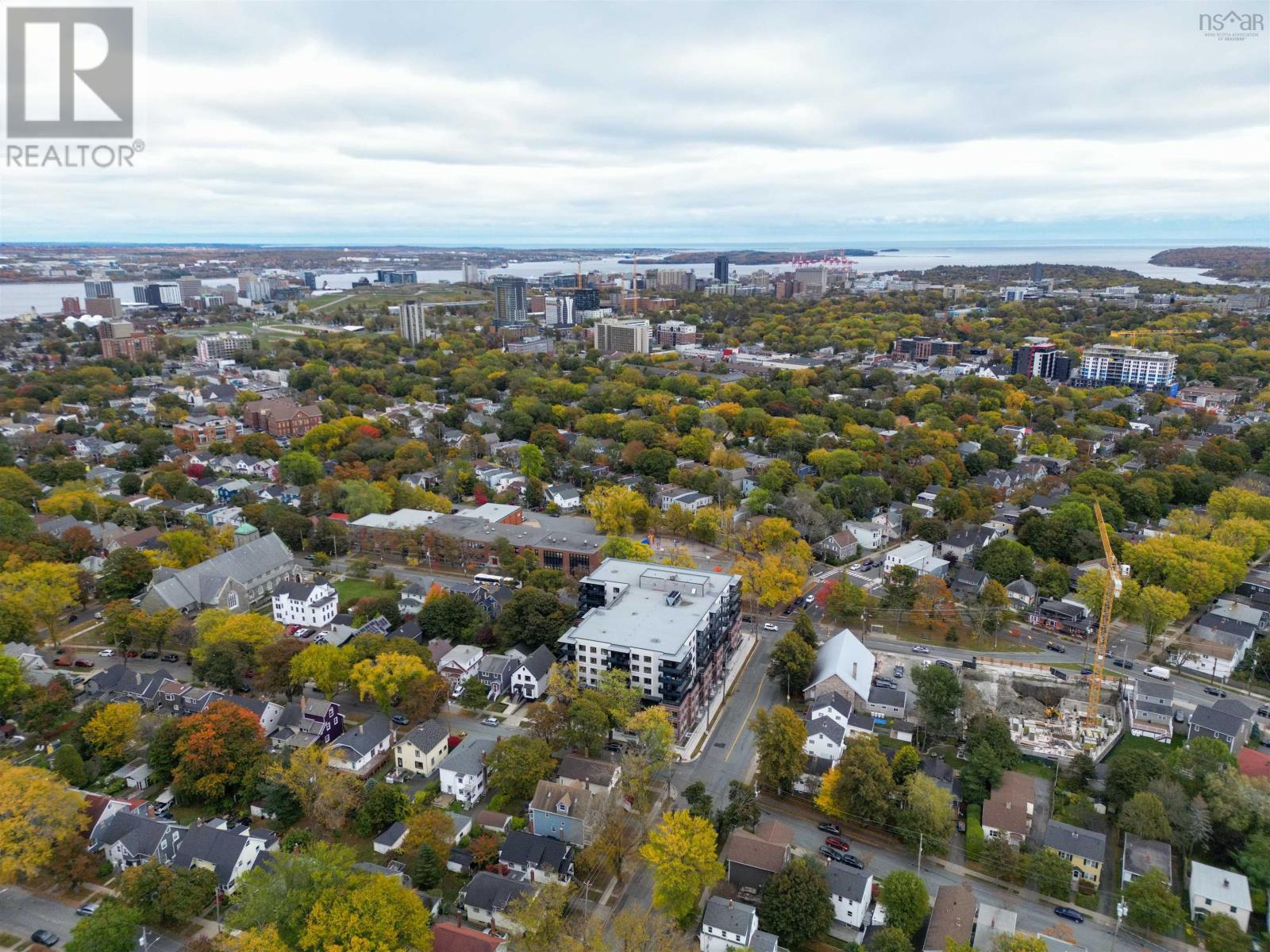 Property 14 of 17 of 6319 Chebucto Road