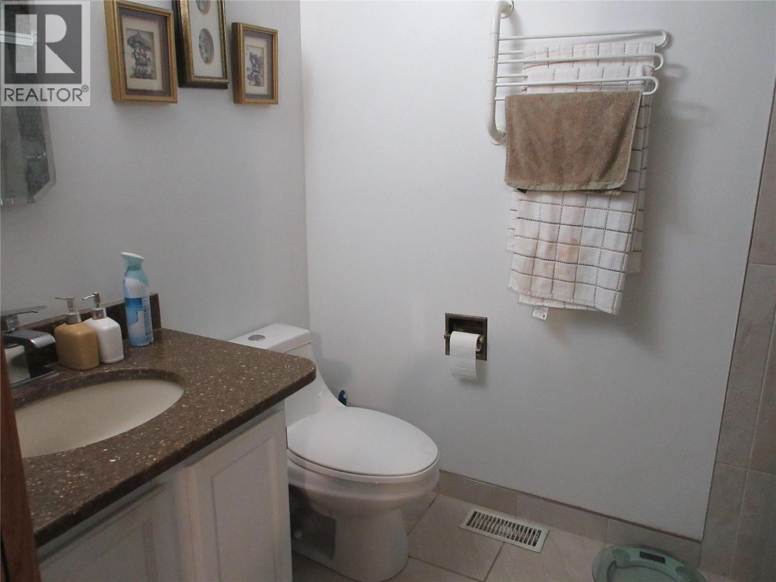 3402 415 Commonwealth Road, Kelowna