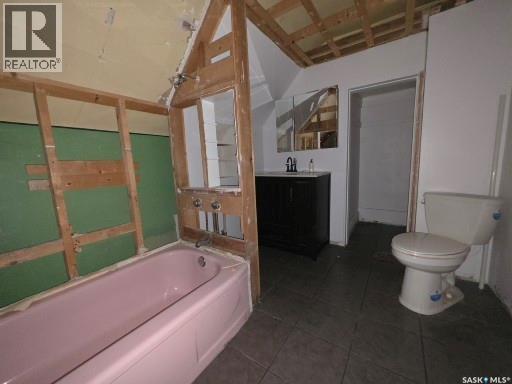 Single Family House for Sale in  nd AVENUE NE Swift Current 