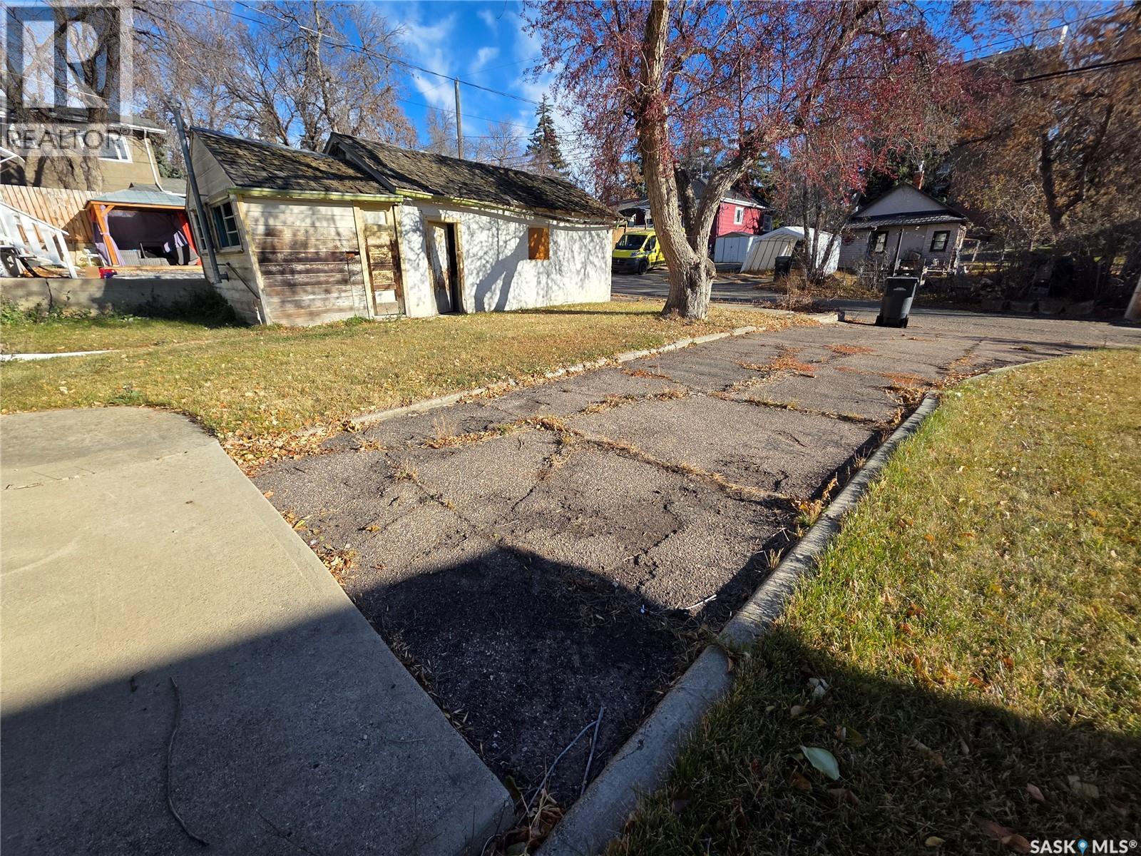 Single Family House for Sale in  nd AVENUE NE Swift Current 